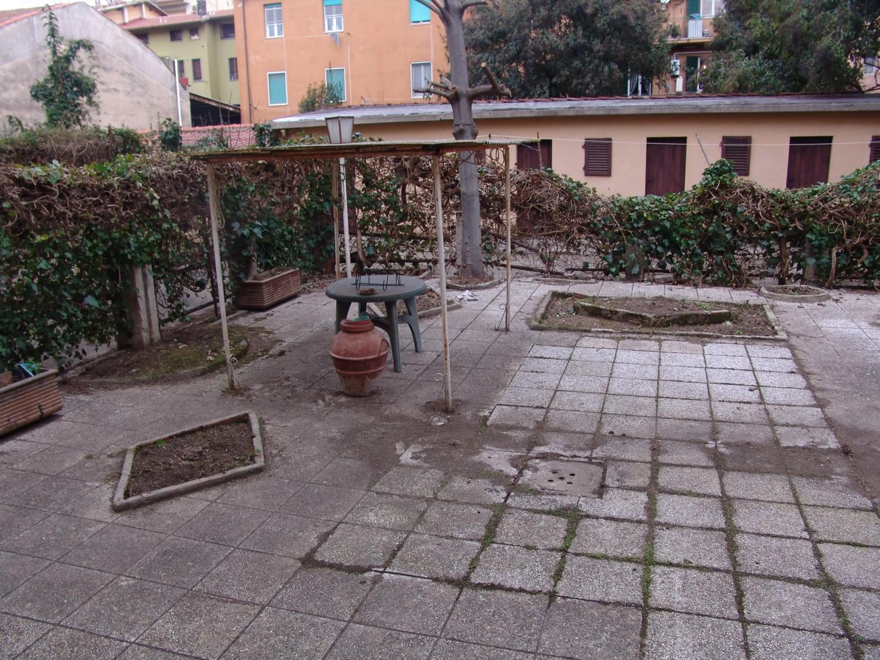 Garden in Holiday Pisa Gare