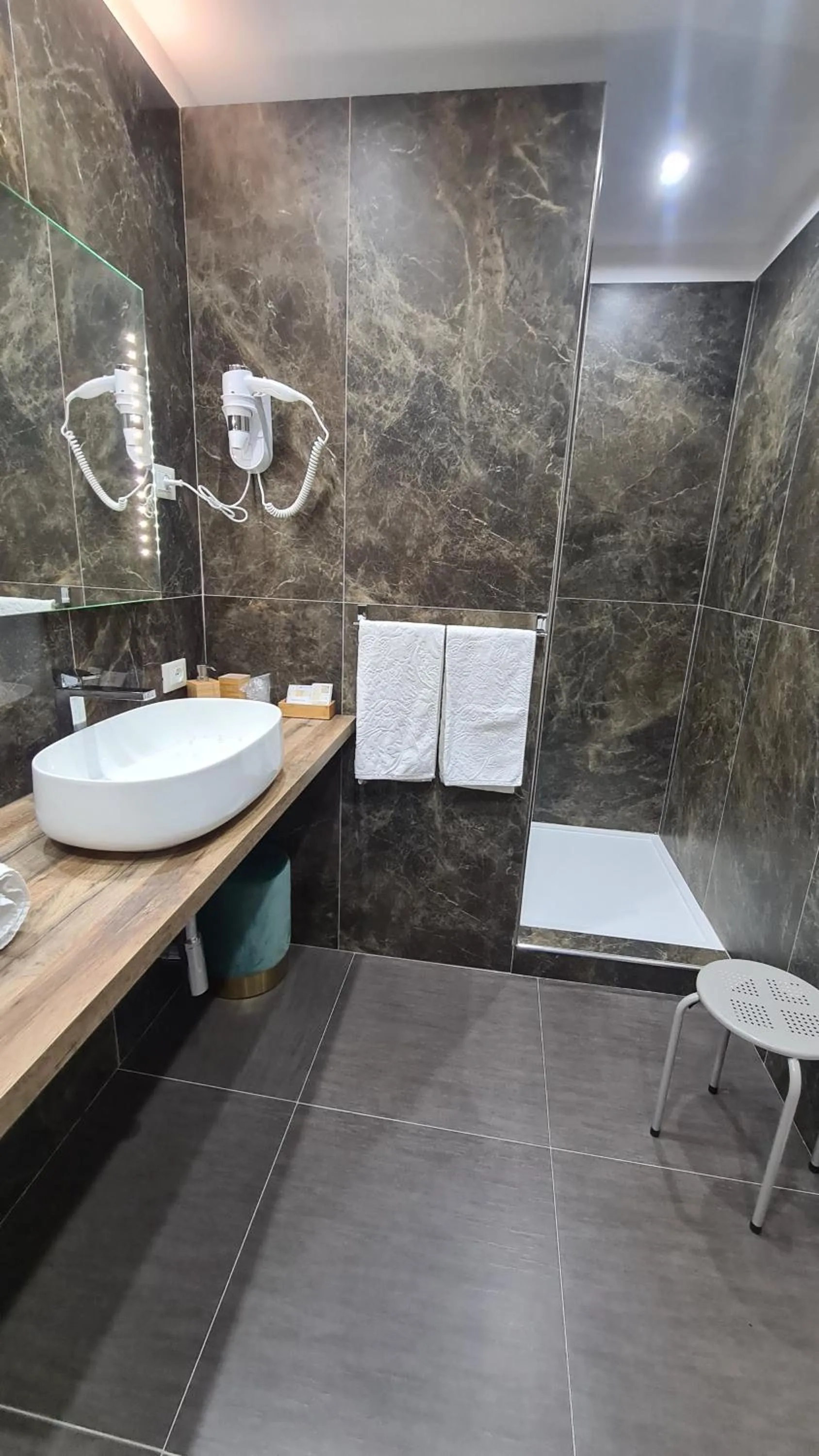 Ruggero Settimo Gallery