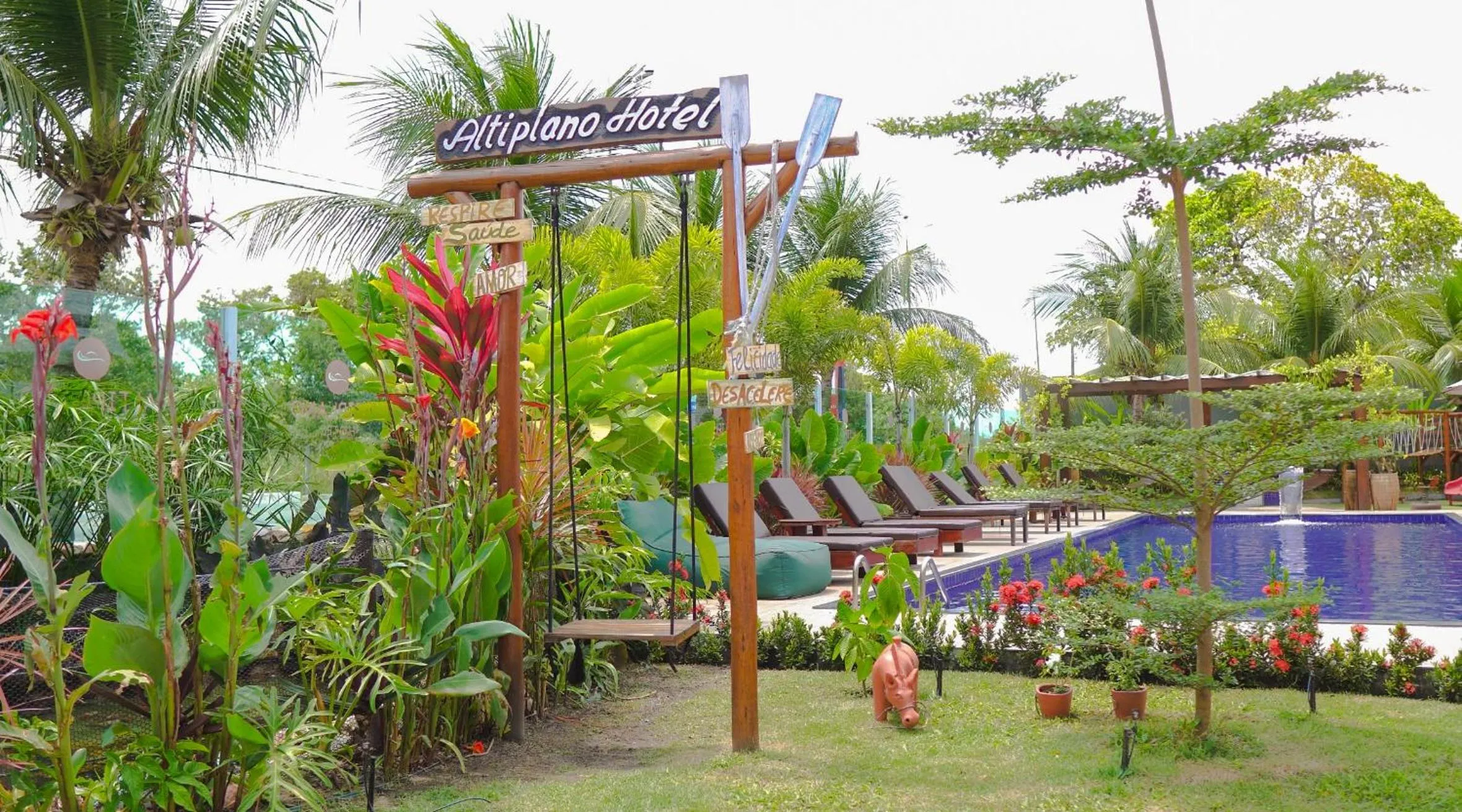 Swimming pool in Altiplano Hotel