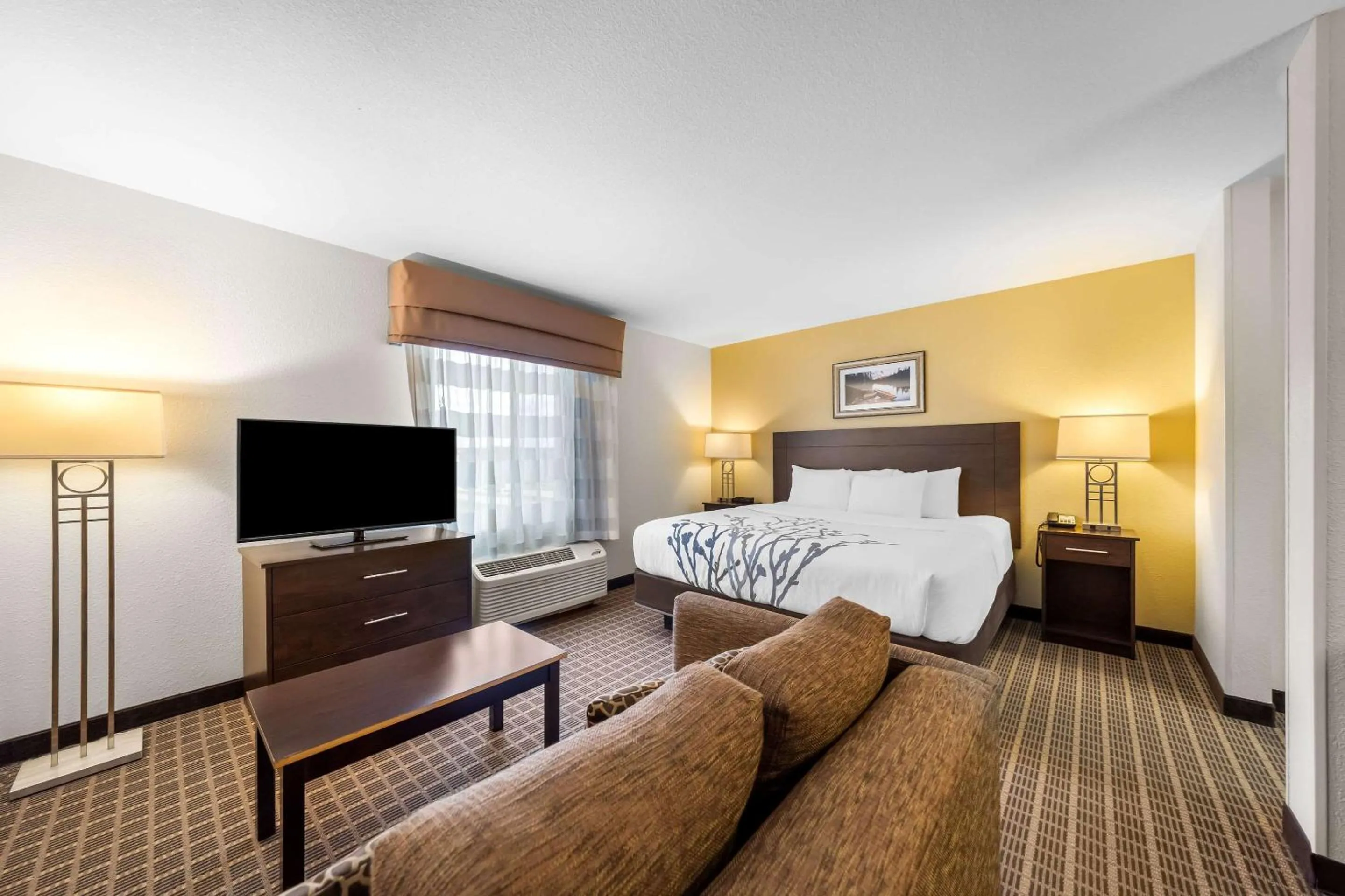 Bedroom, Bed in Sleep Inn & Suites West-Near Medical Center