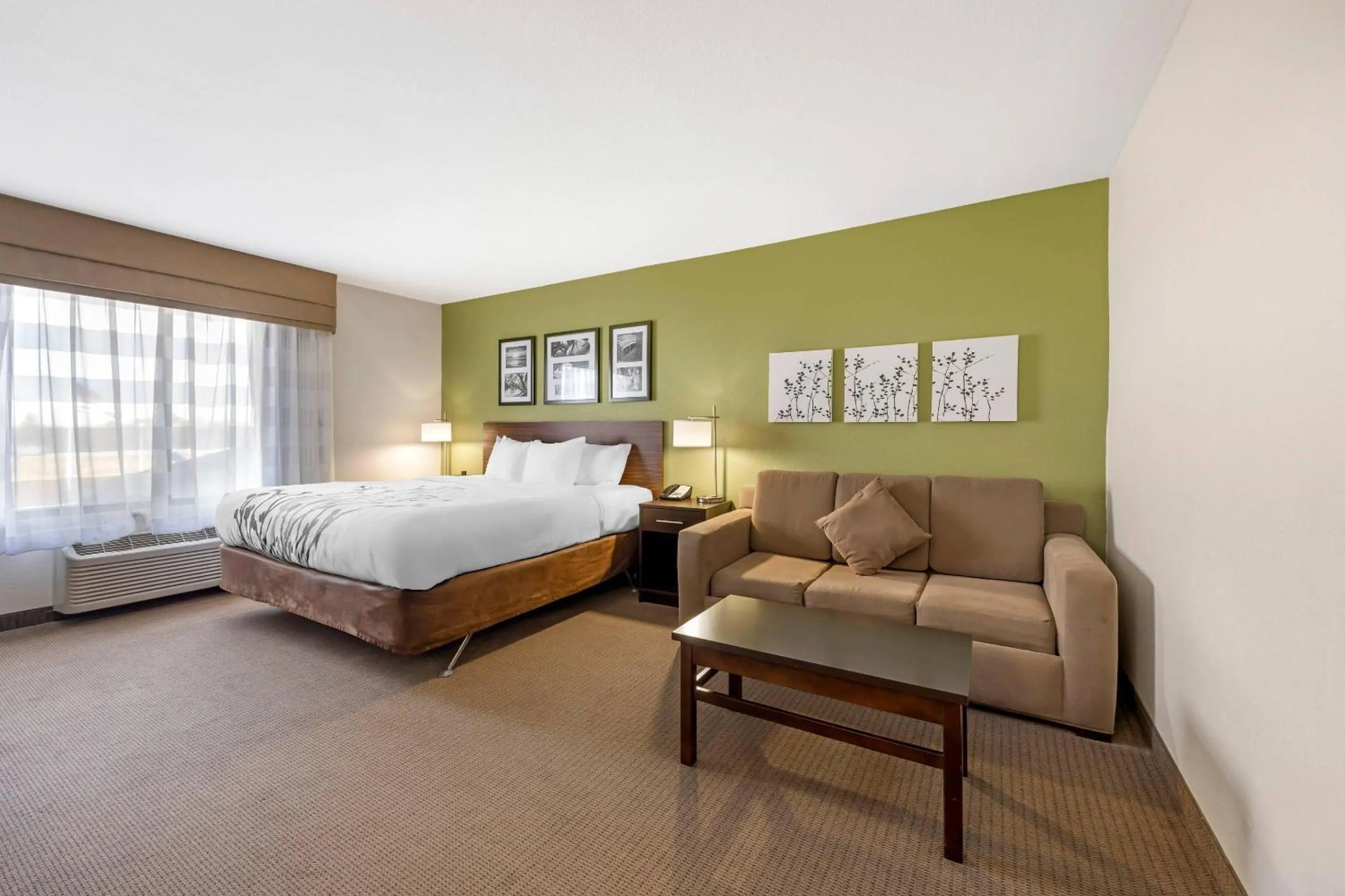 Bedroom, Bed in Sleep Inn & Suites Columbia