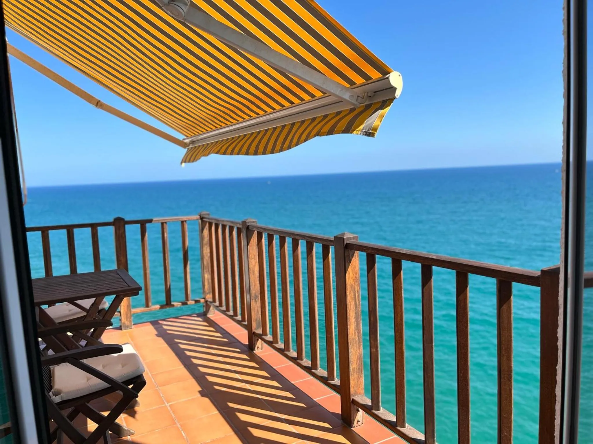 Apartamento en acantilado con wifi y aire acondicionado