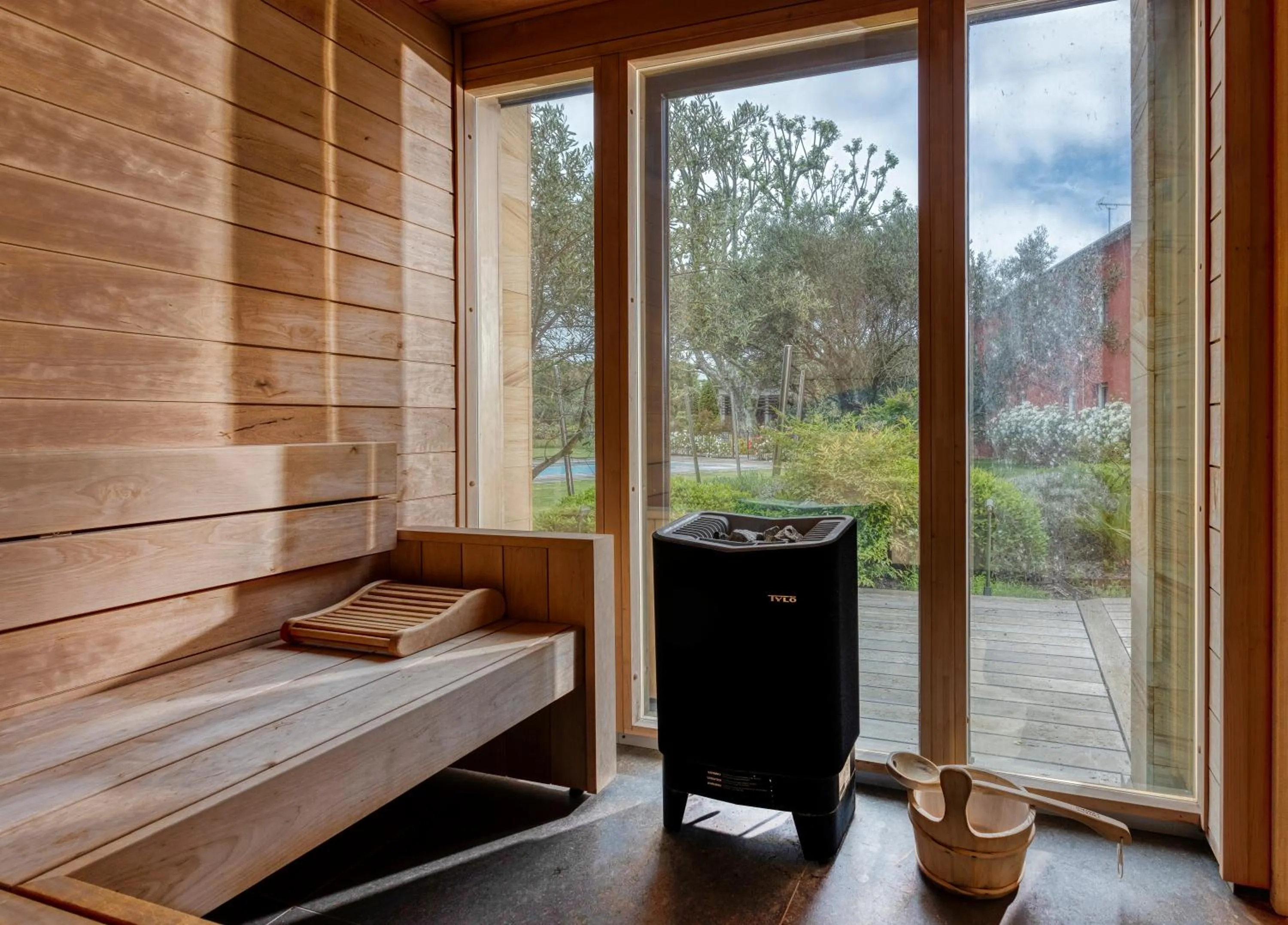 Sauna in Best Western Plus Le Lavarin