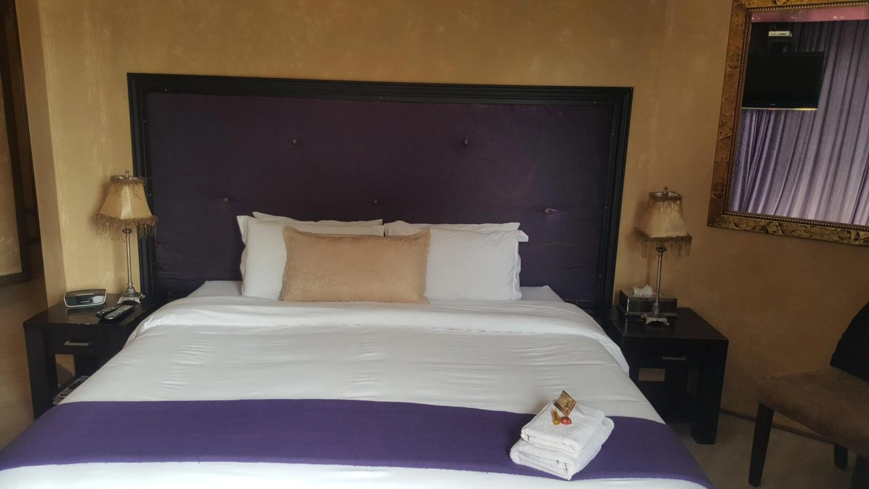 Bed in Fa'Trez Guest House & Spa