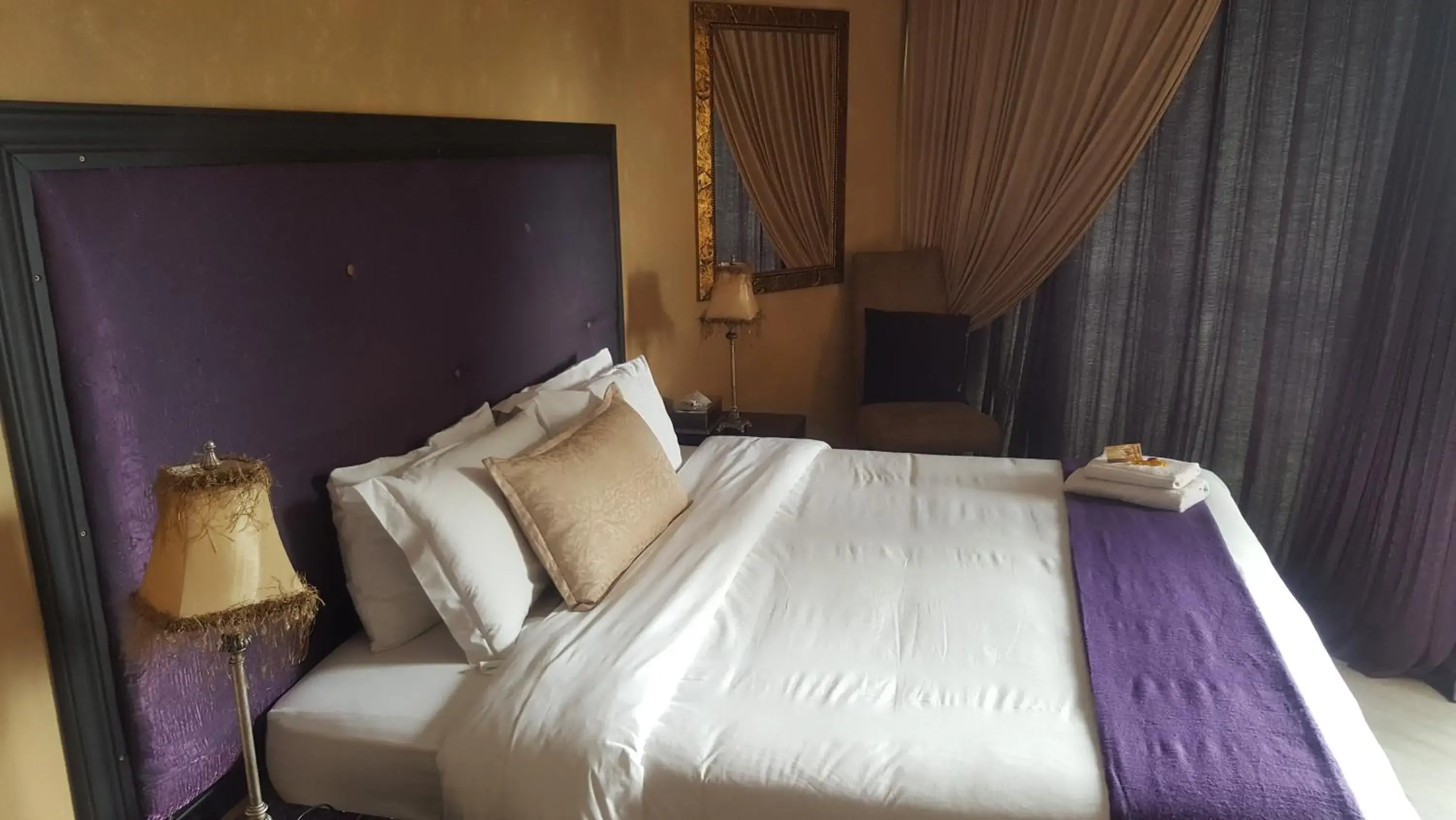 Double or Twin Room with Shower - single occupancy in Fa'Trez Guest House & Spa Double or Twin Room with Shower - single occupancy in Fa'Trez Guest House & Spa