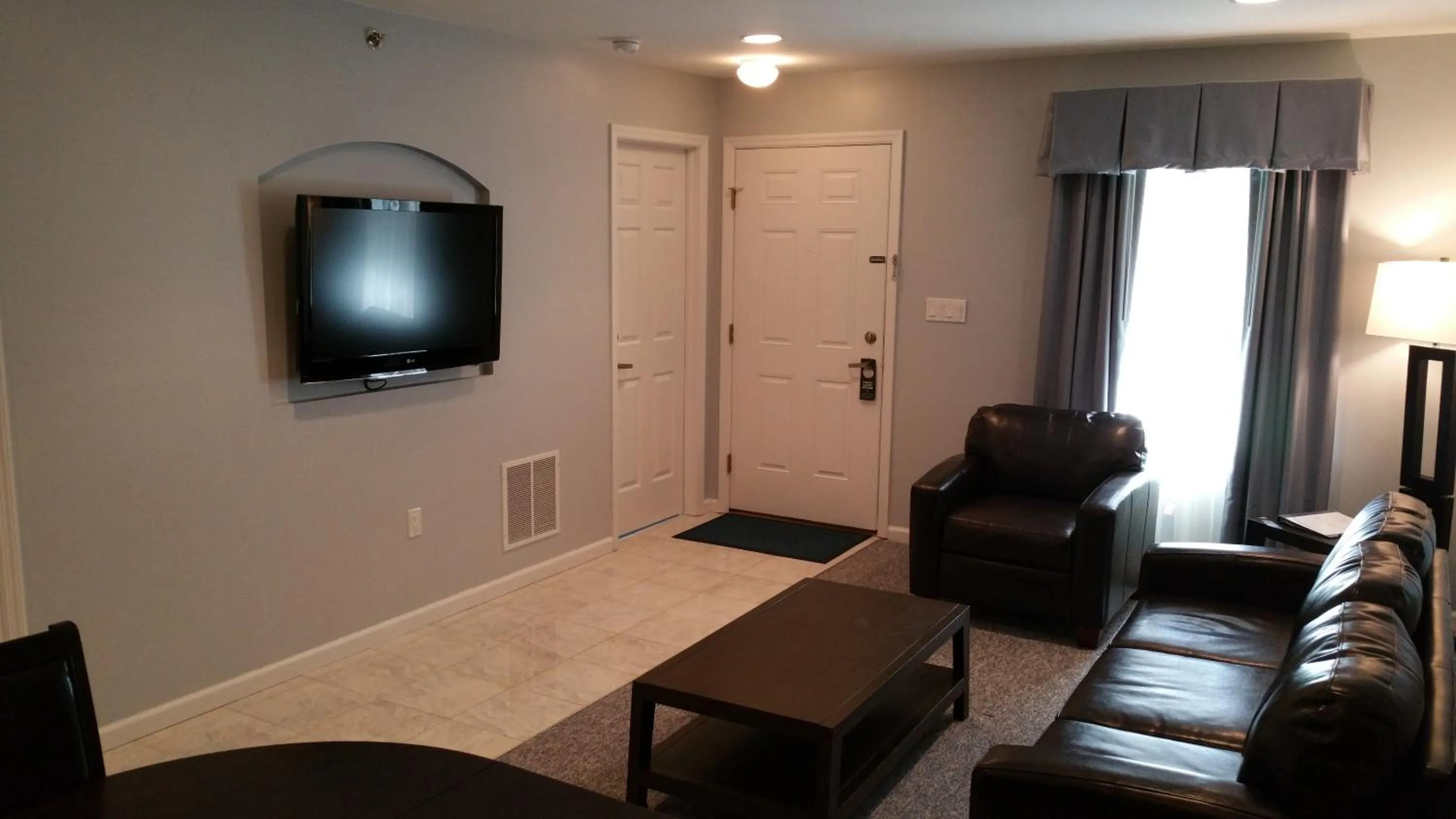 Photo of the whole room in The Village at Pocono