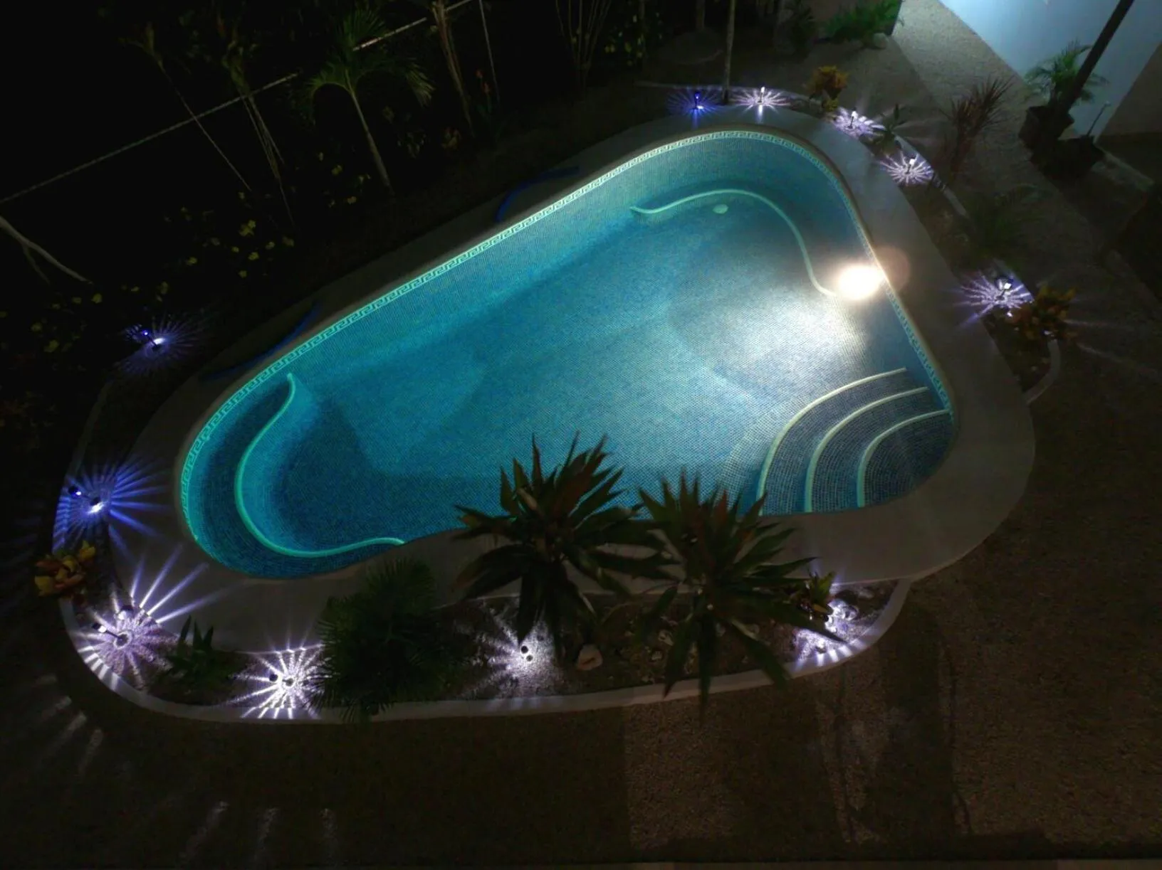 Pool view in Las Perlitas Rentals Playa Samara