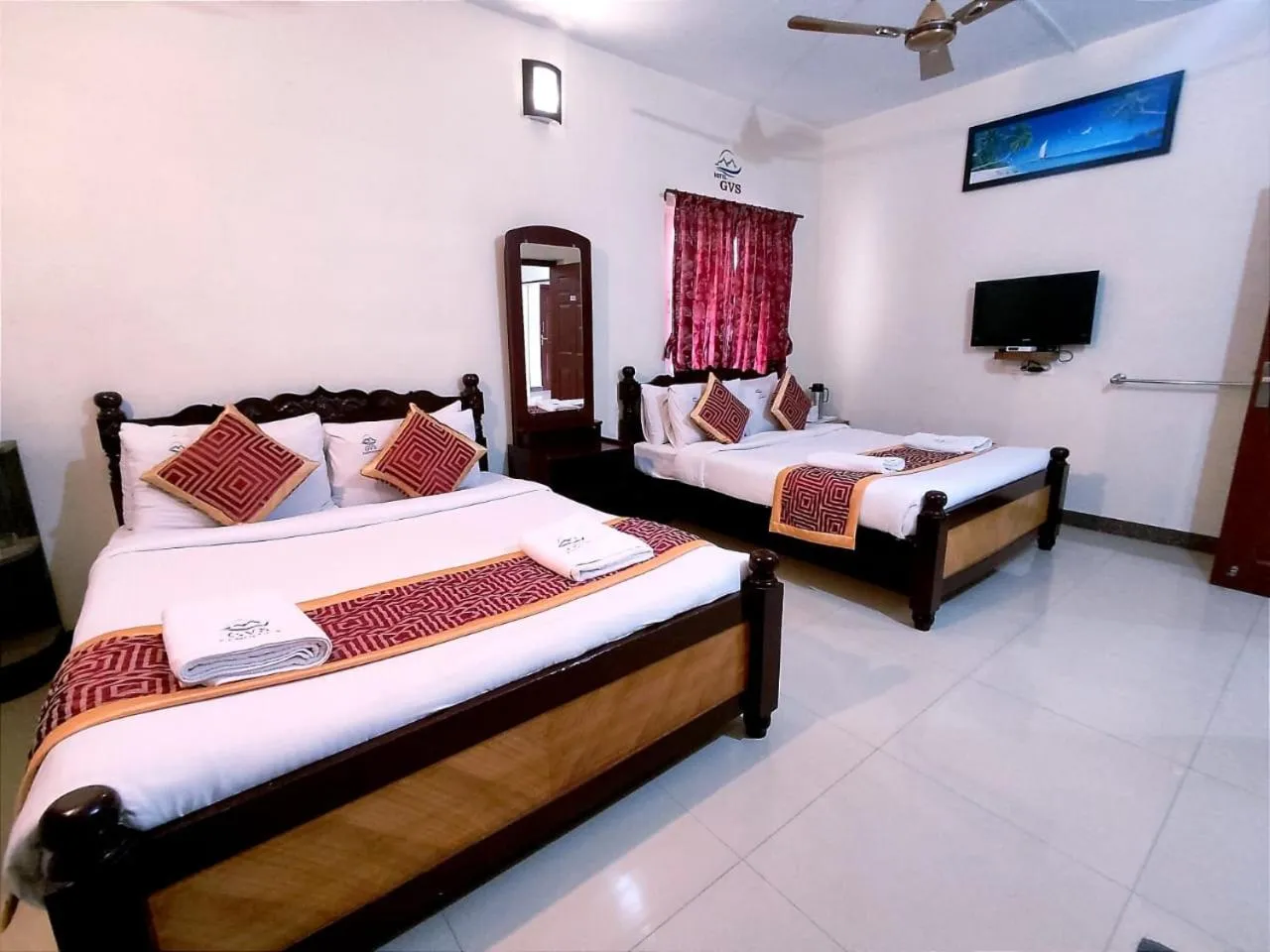 Bed in Hotel GVS Residency