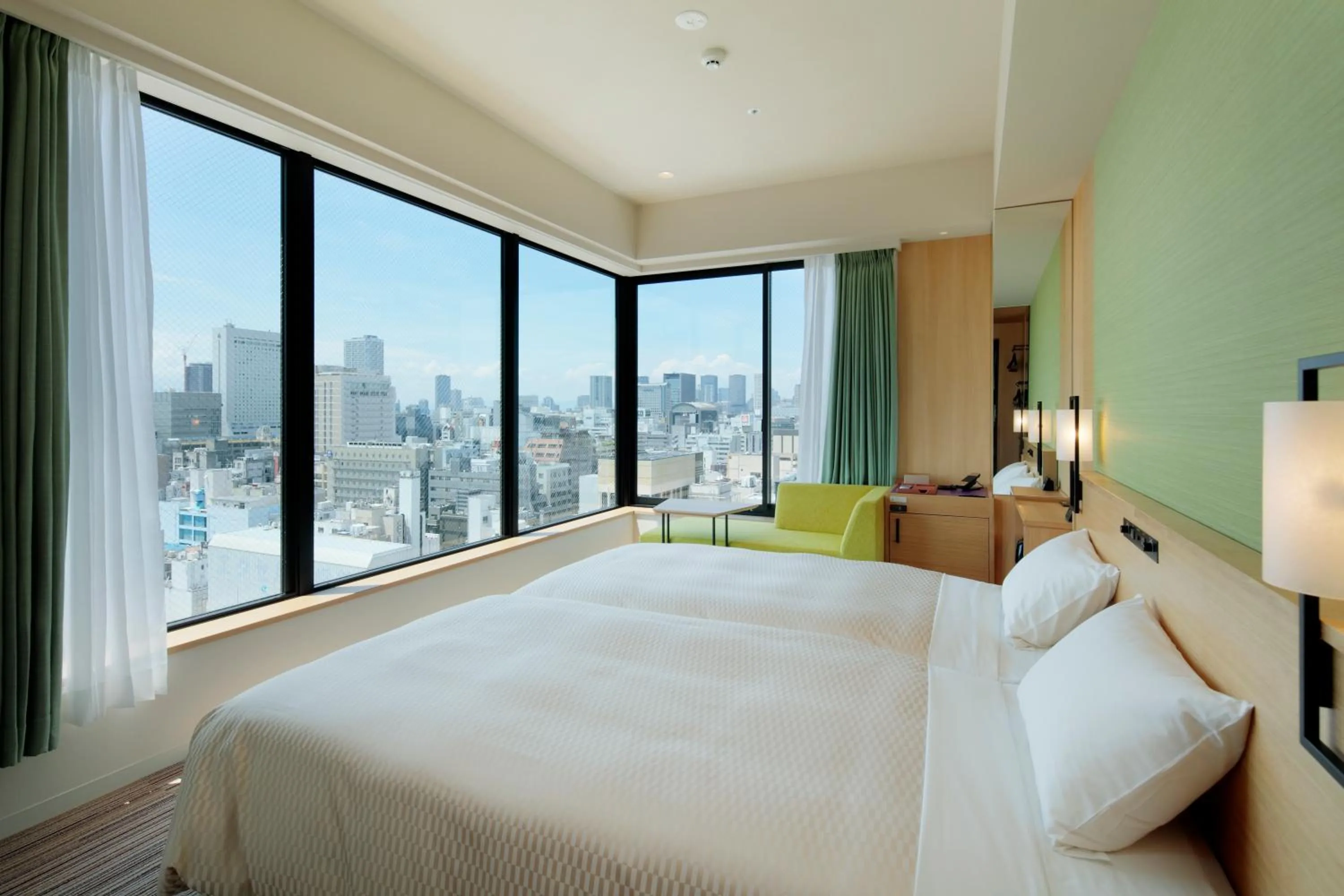 Bed in Candeo Hotels Osaka Namba