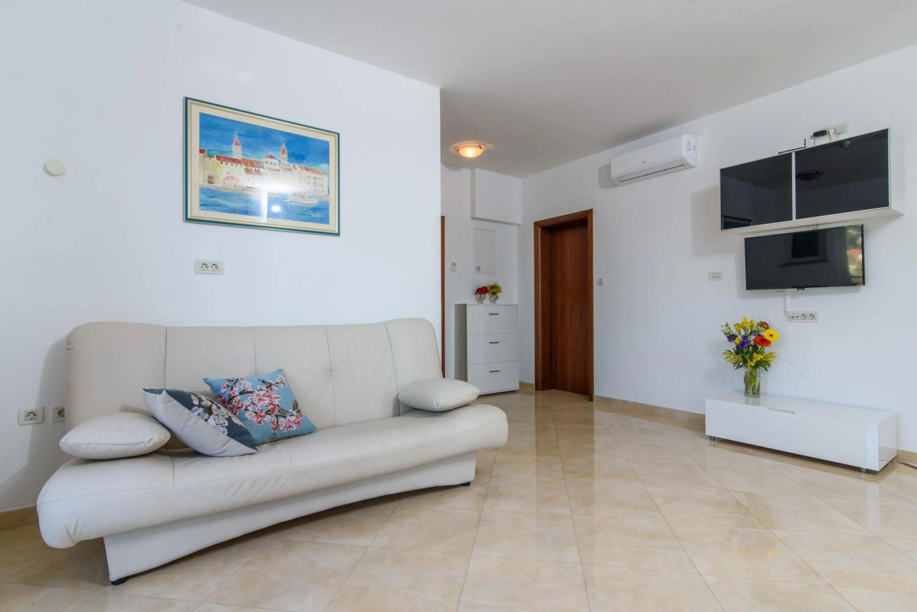 Living room in Villa Mediterana