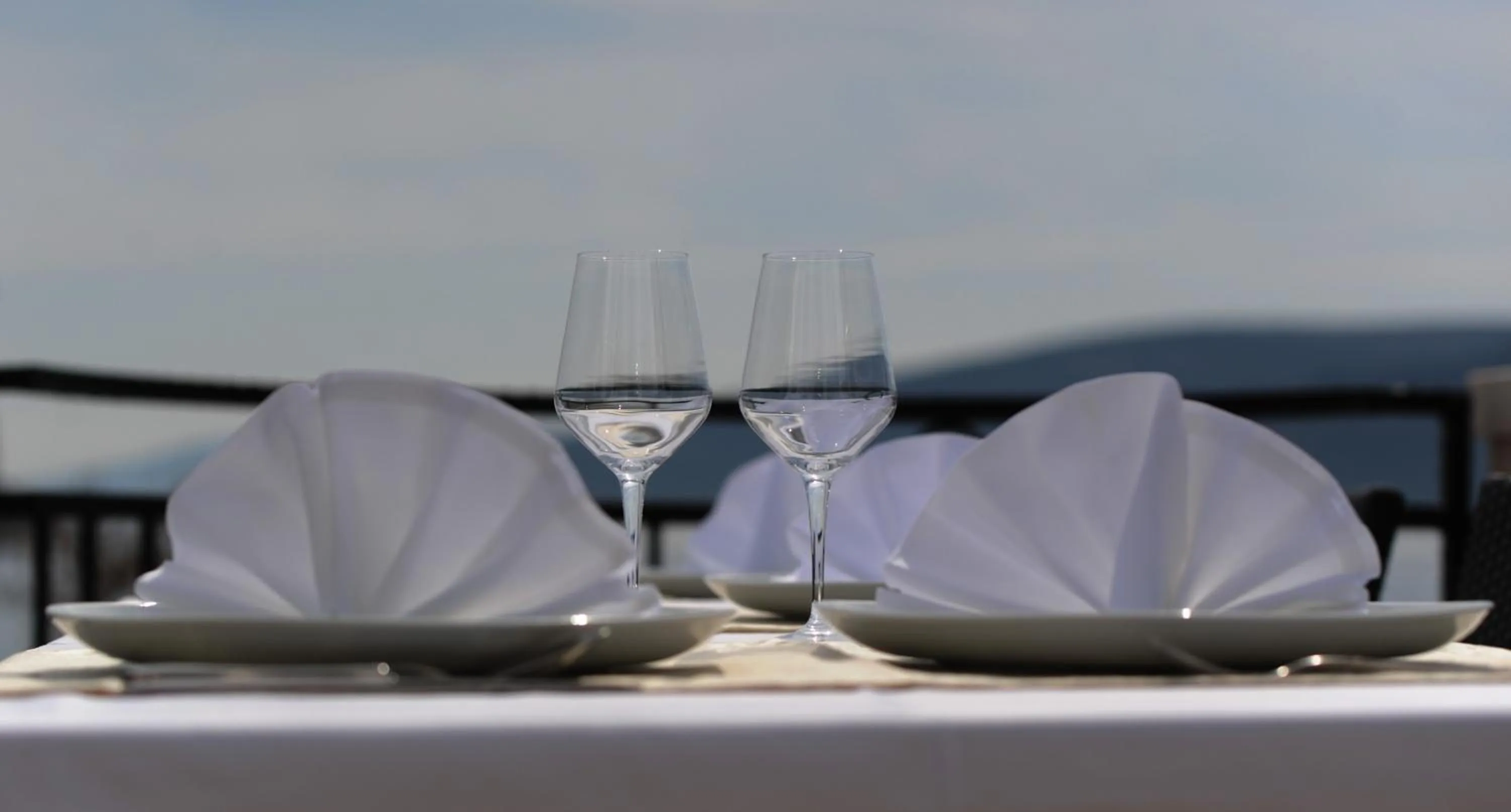 Restaurant/places to eat in Villa Mediterana