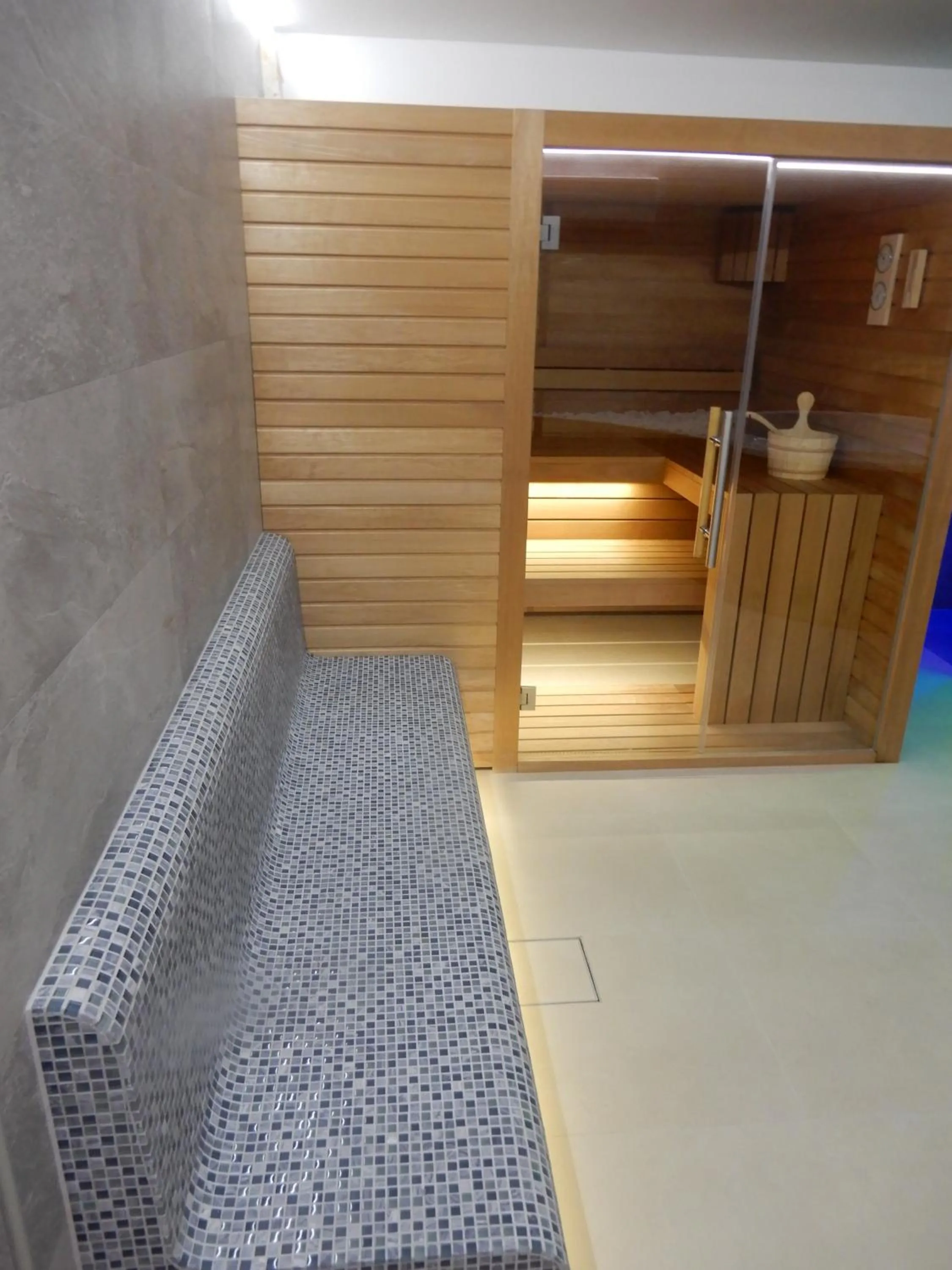Sauna in Villa Mediterana