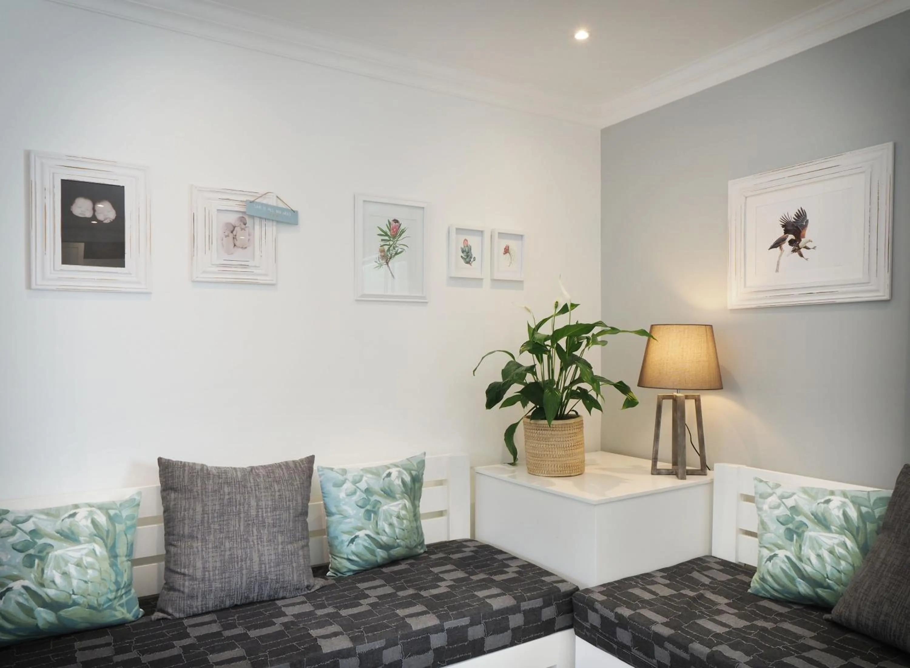 Living room in Waterland Lodge