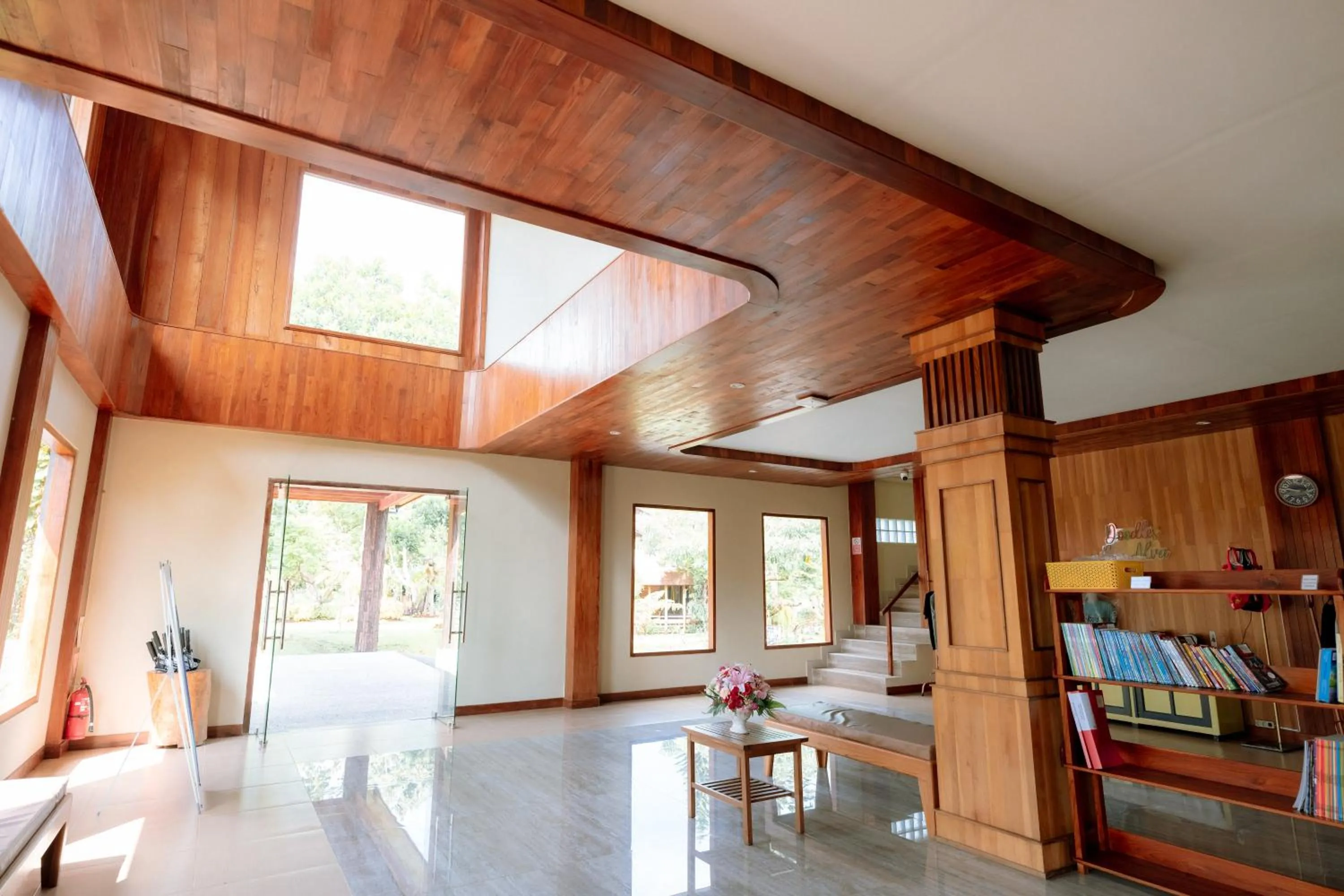 Spring Hill Hotel Ruteng