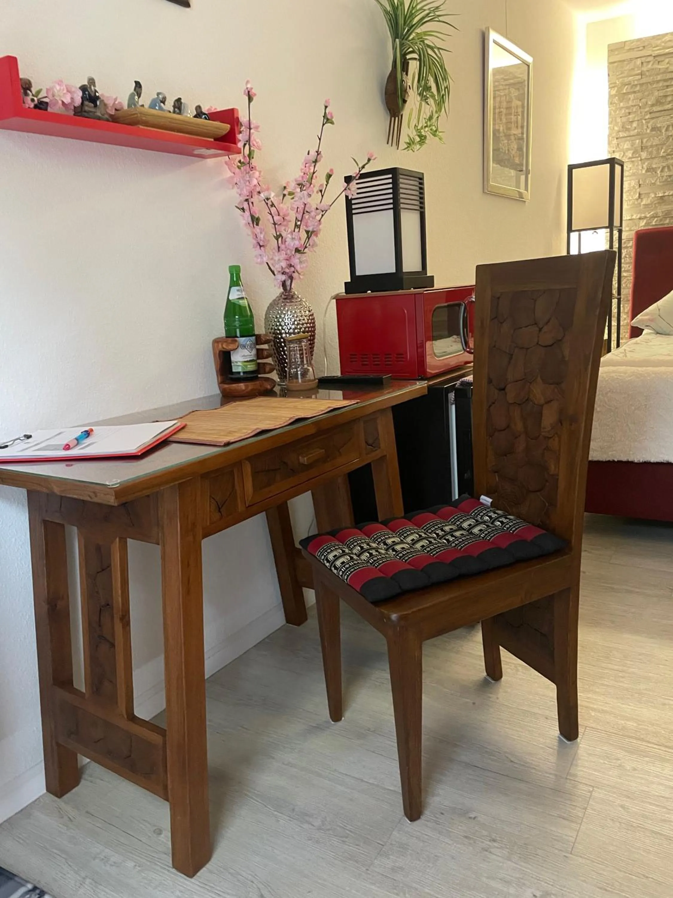 Photo of the whole room, Bed in Gästehaus Köhler