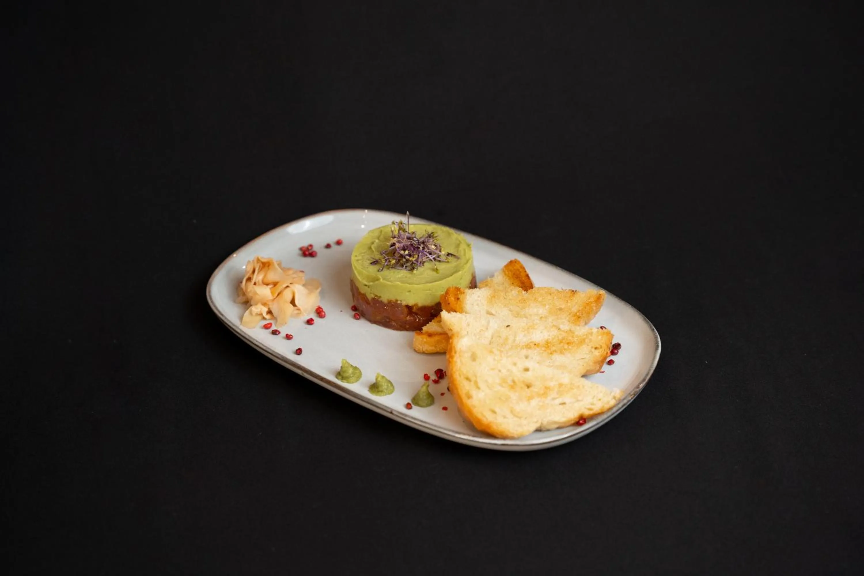 Restaurant/places to eat in Hotel Marina