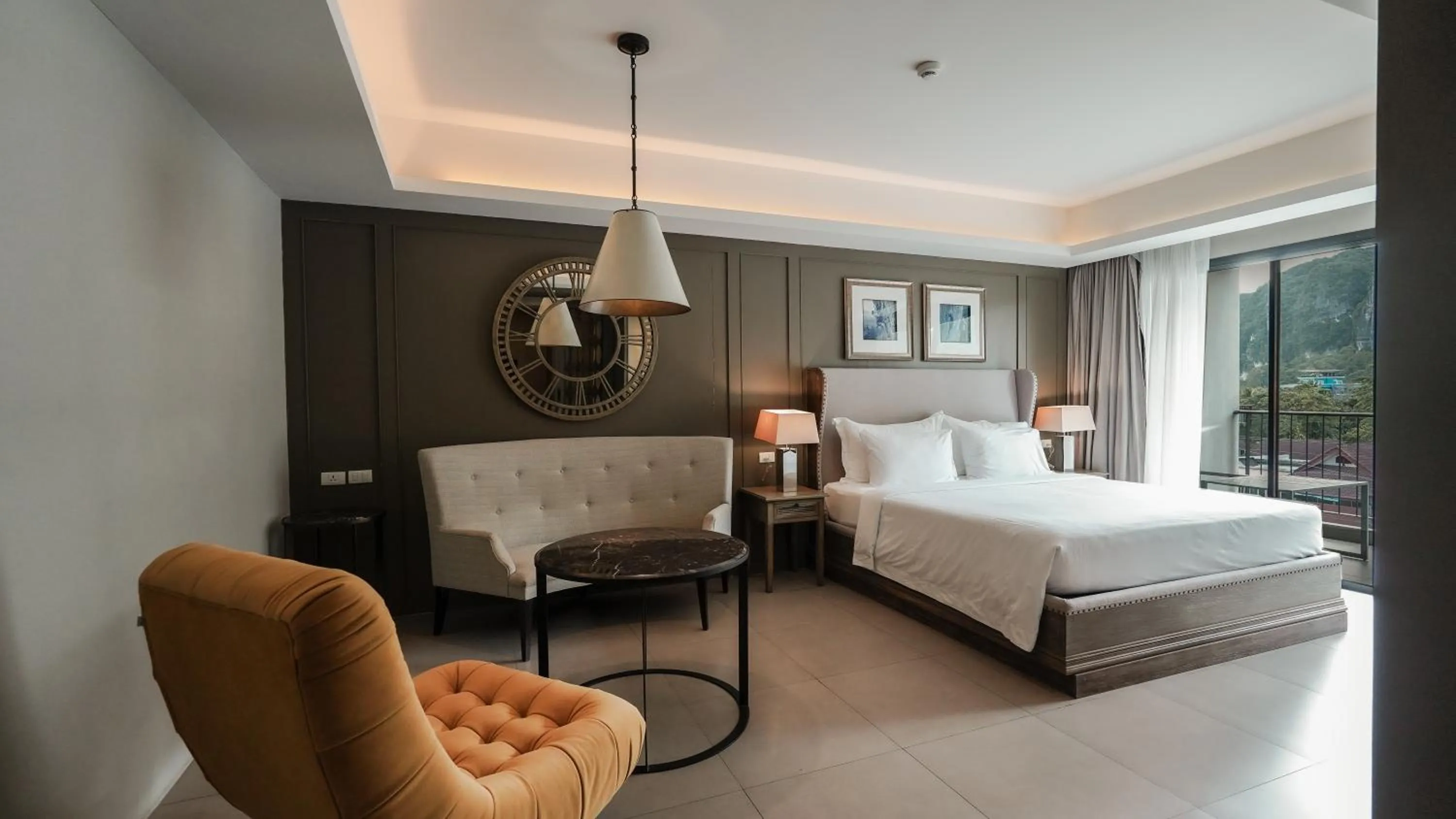 Seating area, Bed in Sugar Marina Hotel CLIFFHANGER Aonang