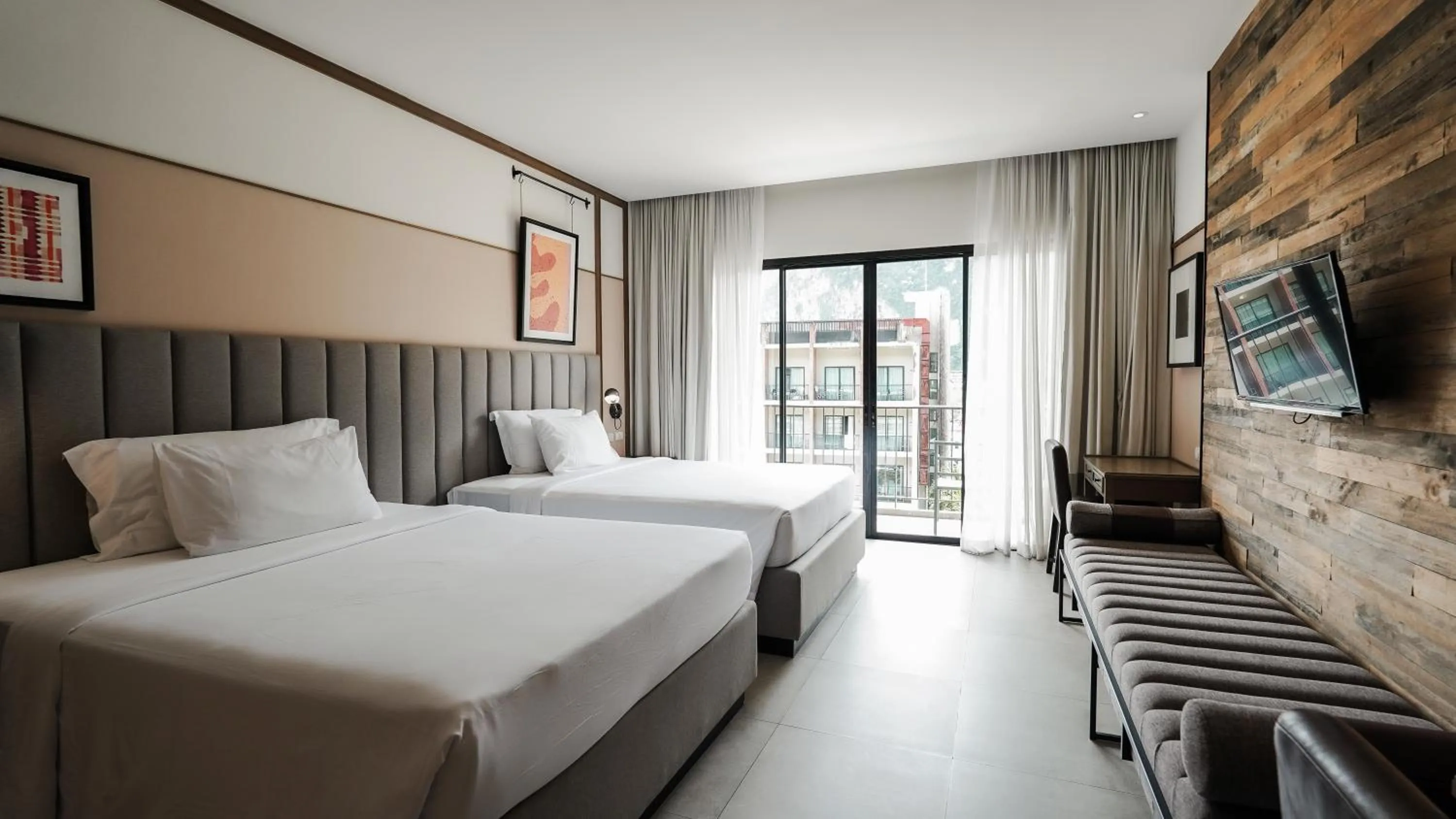 Bedroom, Bed in Sugar Marina Hotel CLIFFHANGER Aonang