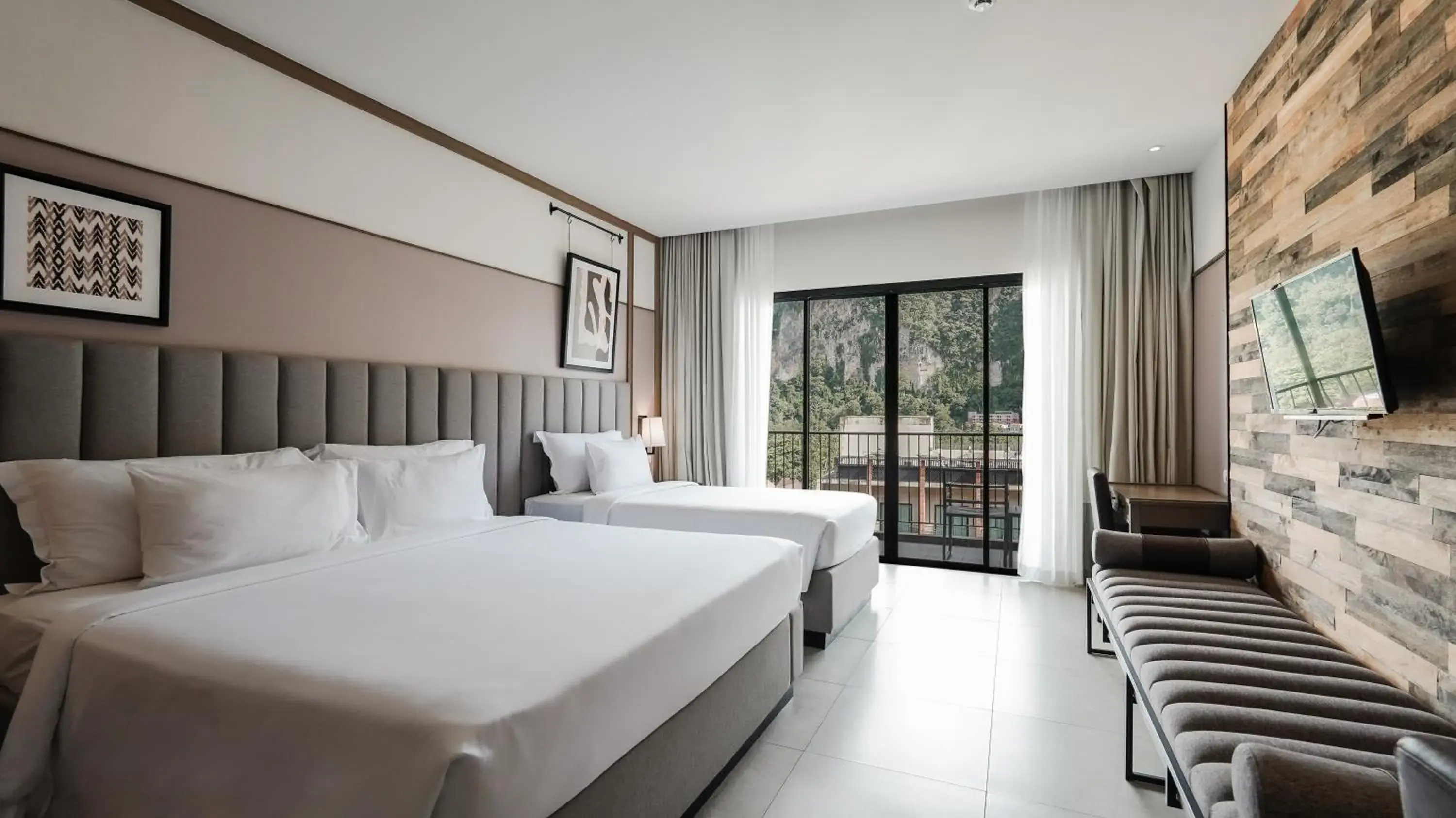 Deluxe Double or Twin Room with Cliff View in Sugar Marina Hotel CLIFFHANGER Aonang Deluxe Double or Twin Room with Cliff View in Sugar Marina Hotel CLIFFHANGER Aonang