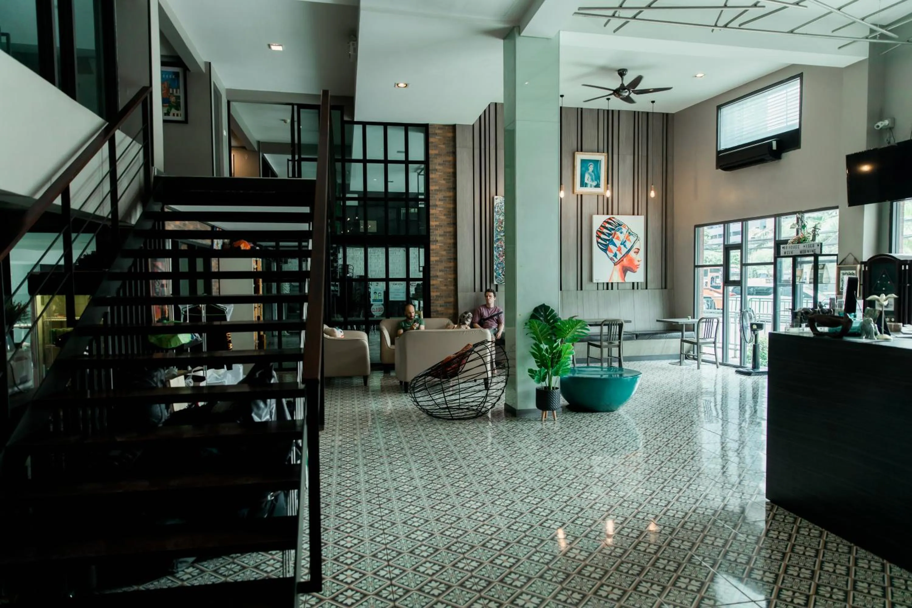 BB House Khlongtan บีบีเฮ้าส์ คลองตัน