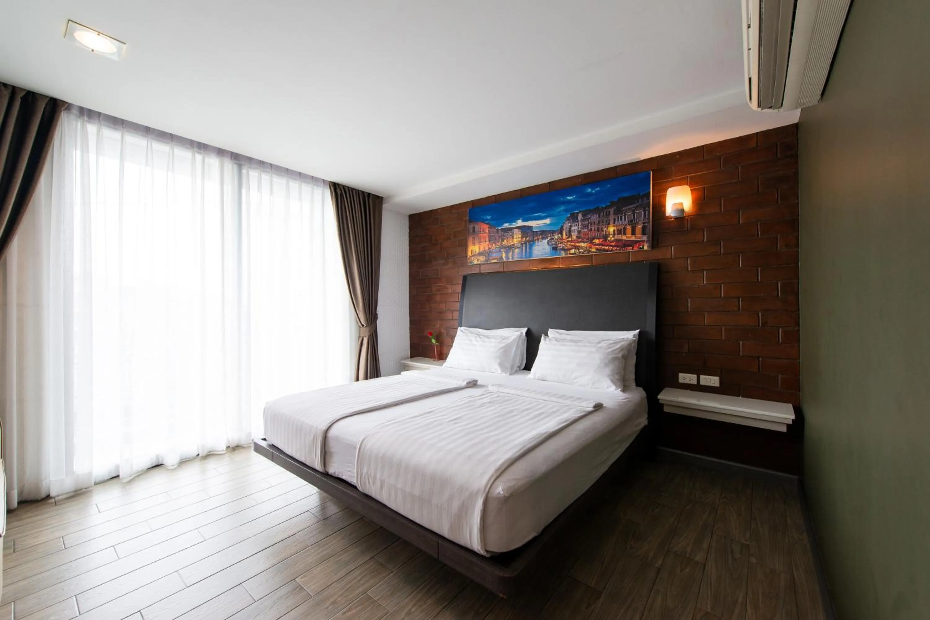 Bed in BB House Khlong Tan บีบีเฮ้าส์ คลองตัน