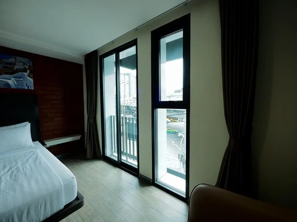 Property building, Bed in BB House Khlongtan บีบีเฮ้าส์ คลองตัน