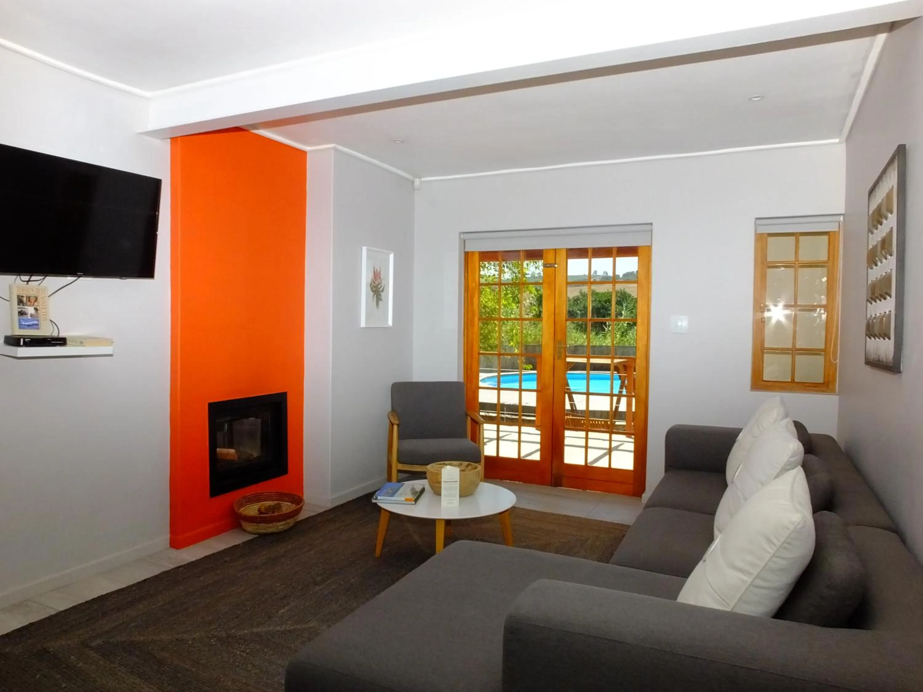 Living room in Lauradale Accommodation