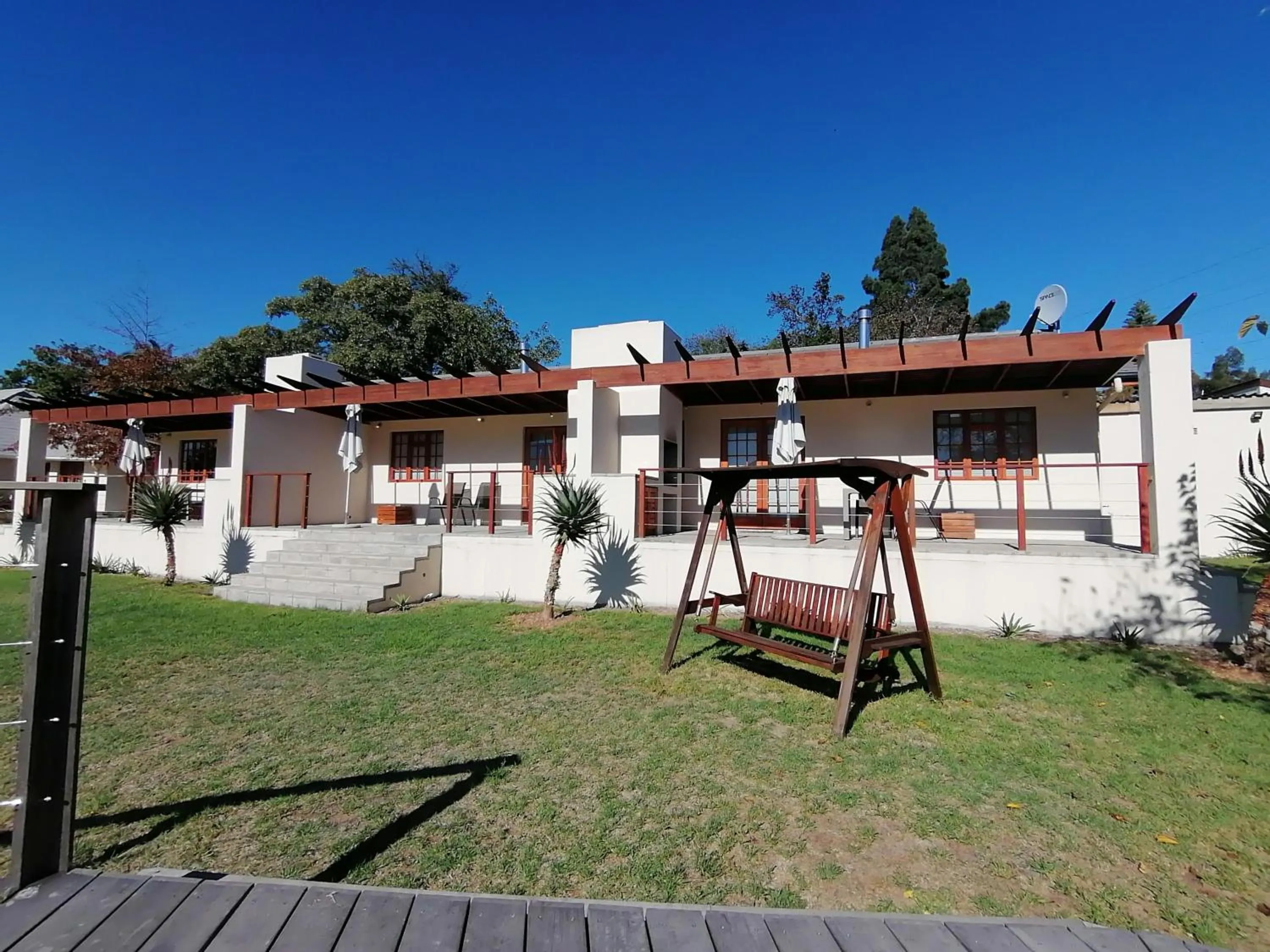 Property building in Lauradale Accommodation