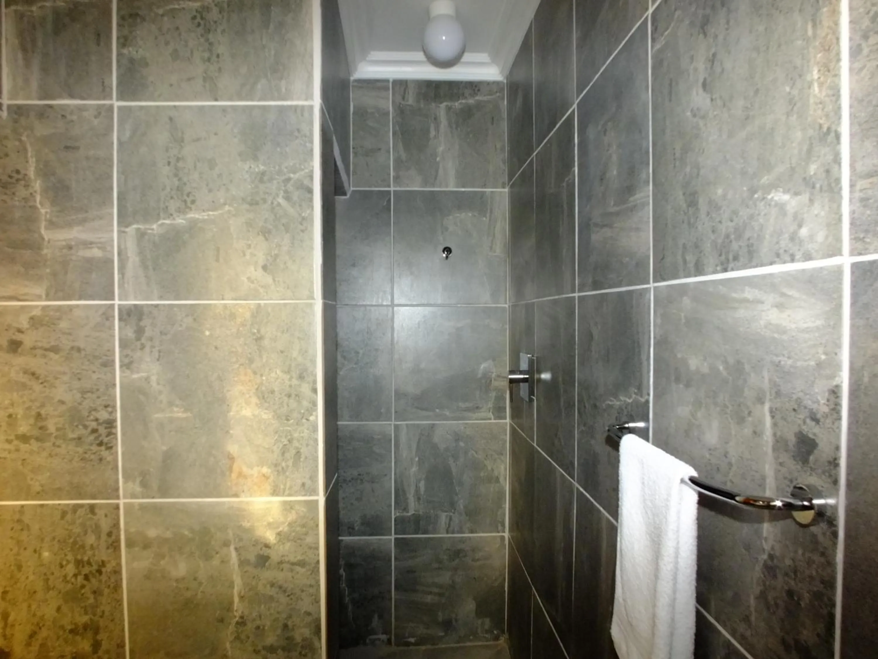 Shower in Lauradale Accommodation