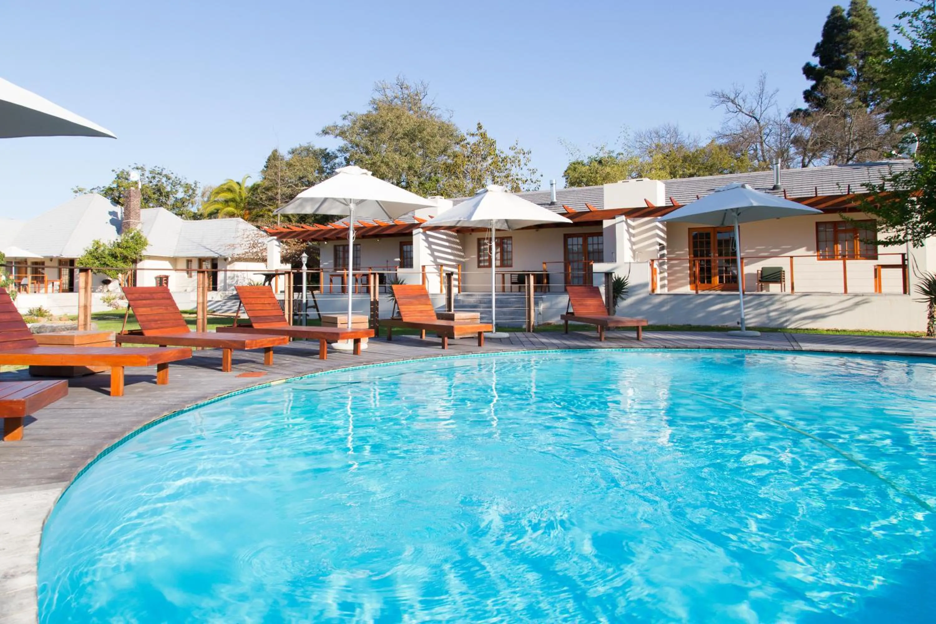 Swimming pool in Lauradale Accommodation