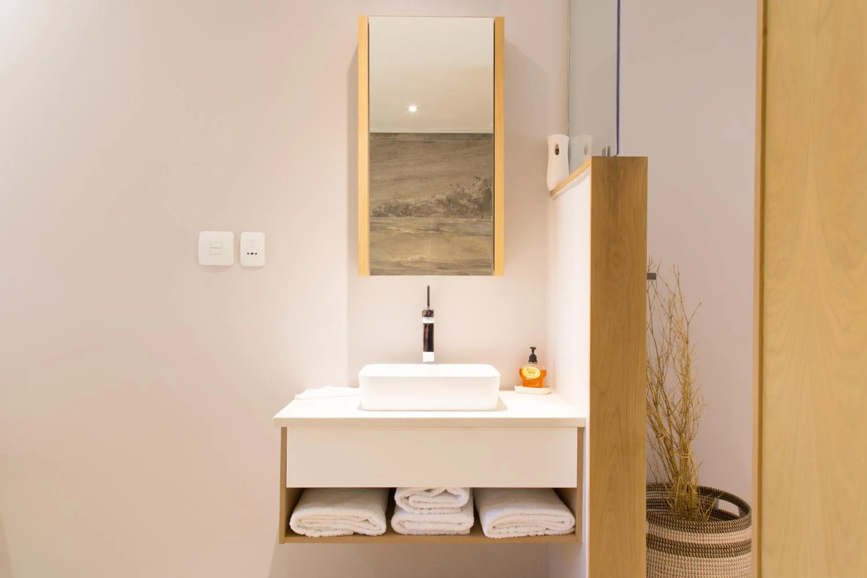 Bathroom in Lauradale Accommodation