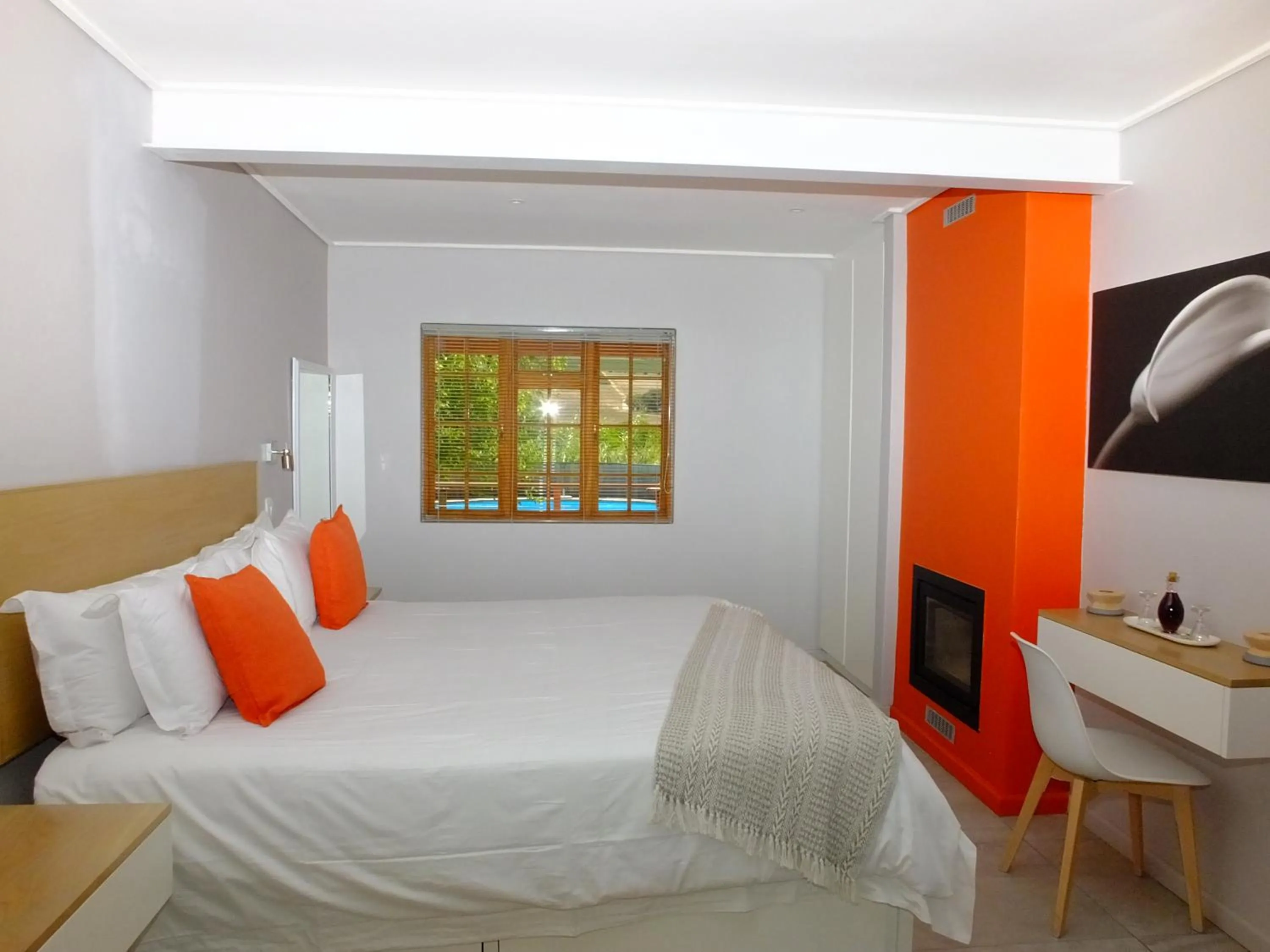 Decorative detail, Bed in Lauradale Accommodation