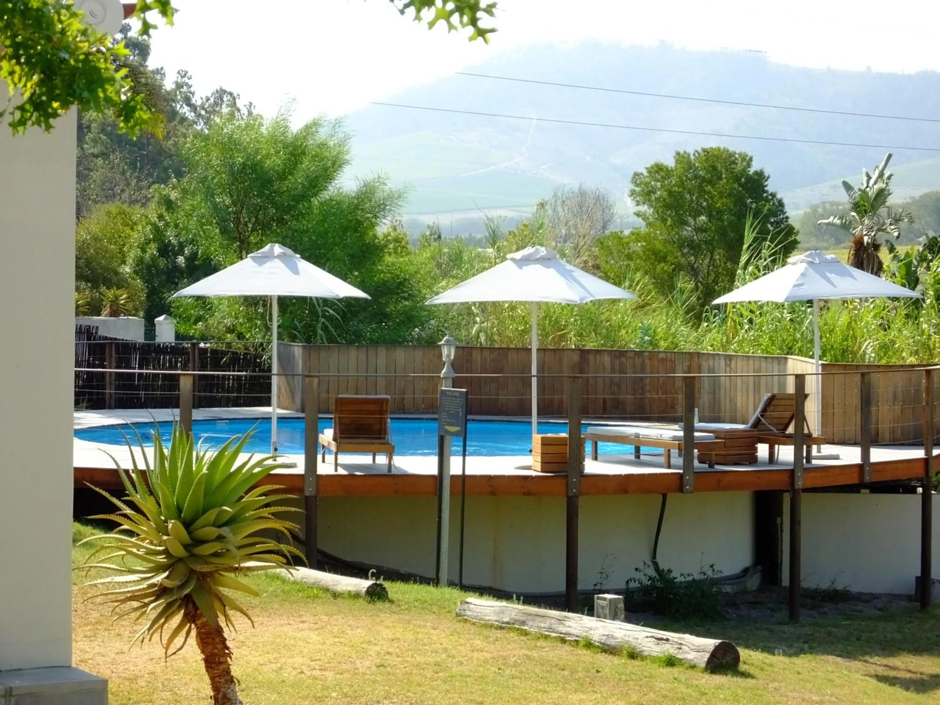 Swimming pool in Lauradale Accommodation