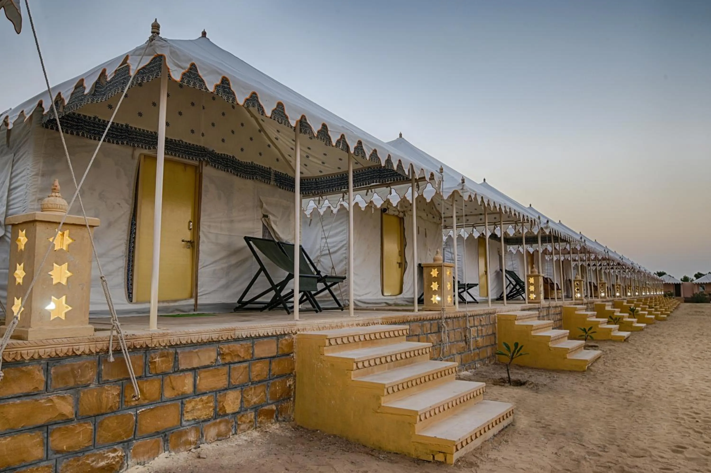 Property building in Heritage Juma Resort with swimming pool