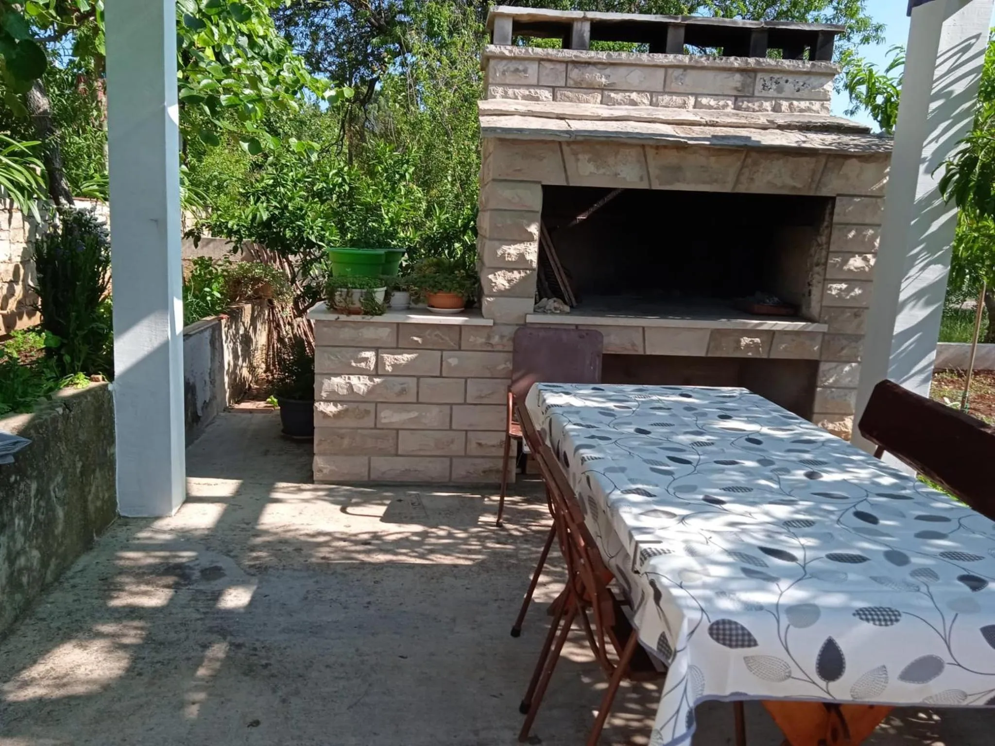 BBQ facilities in Apartments Marita