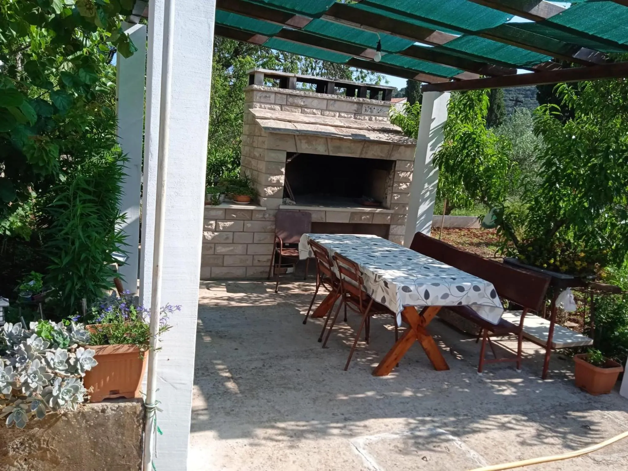 BBQ facilities in Apartments Marita