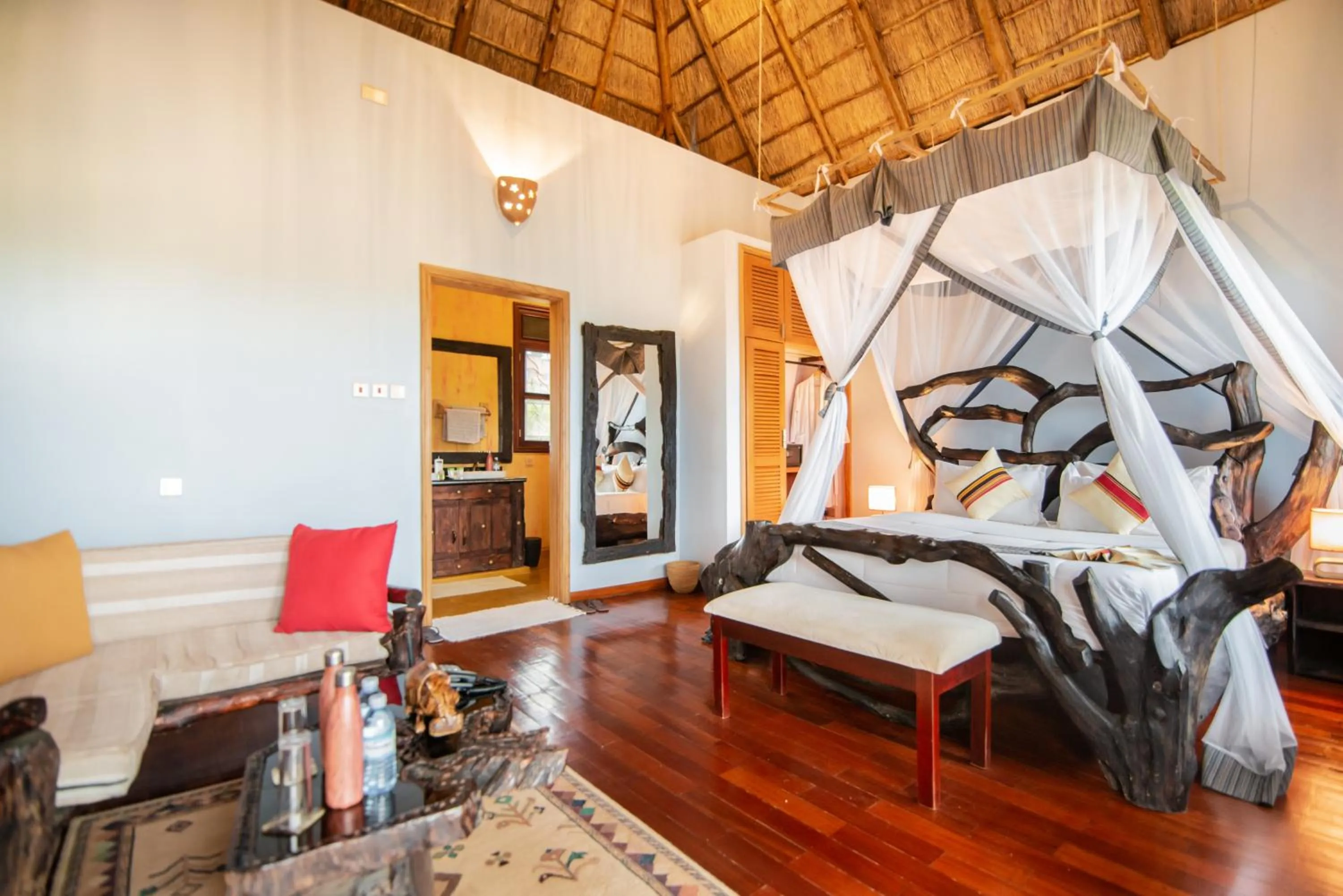 Bed in Buffalo Safari Lodge