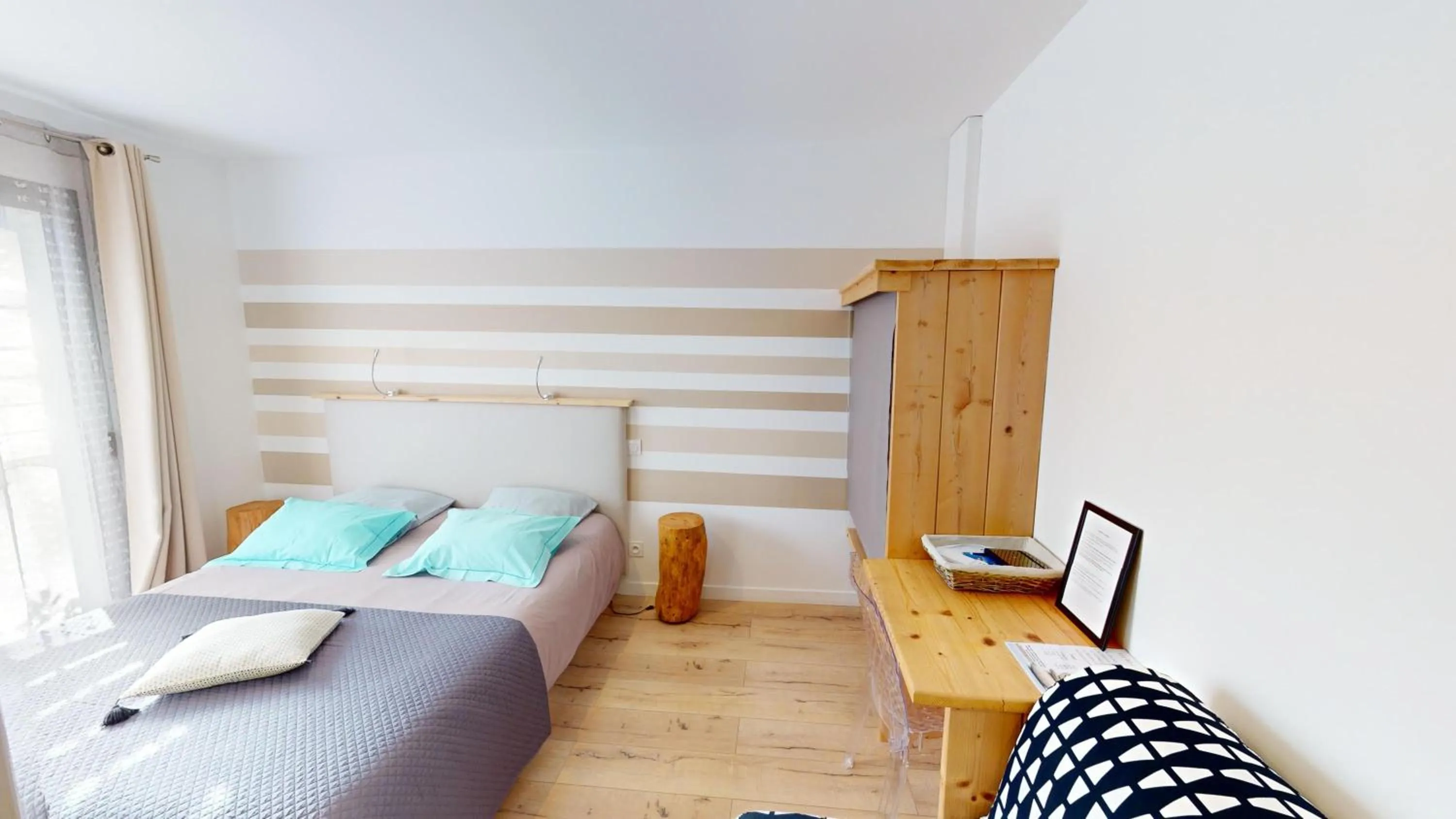 Bed in CARPE DIEM Résidence Hôtelière