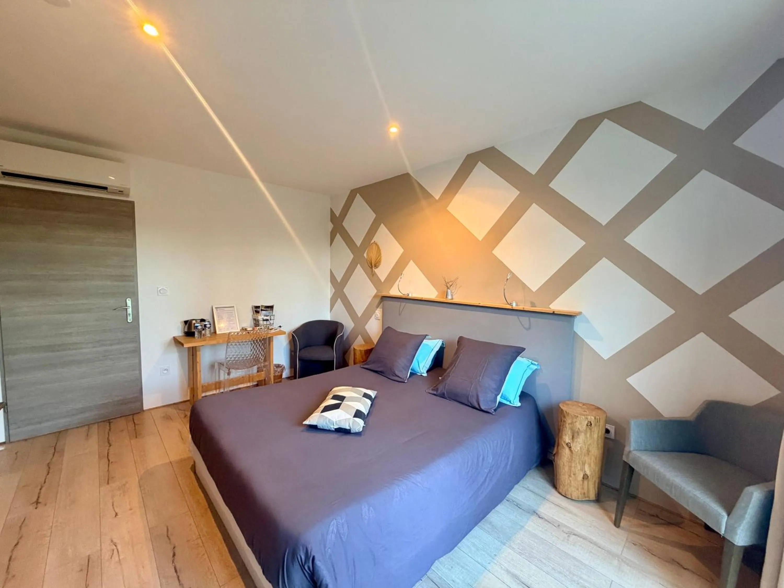 Bed in CARPE DIEM Résidence Hôtelière