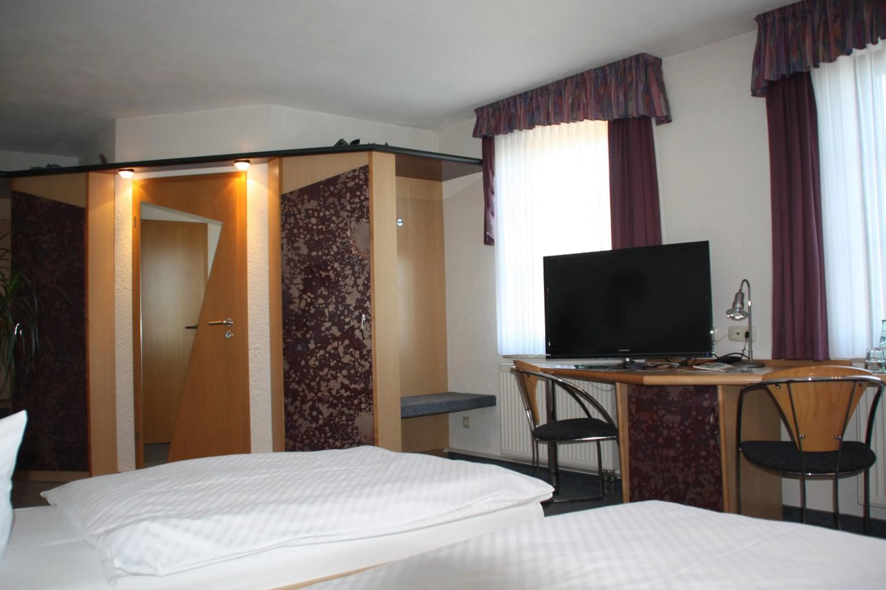 Decorative detail, Bed in City-Hotel