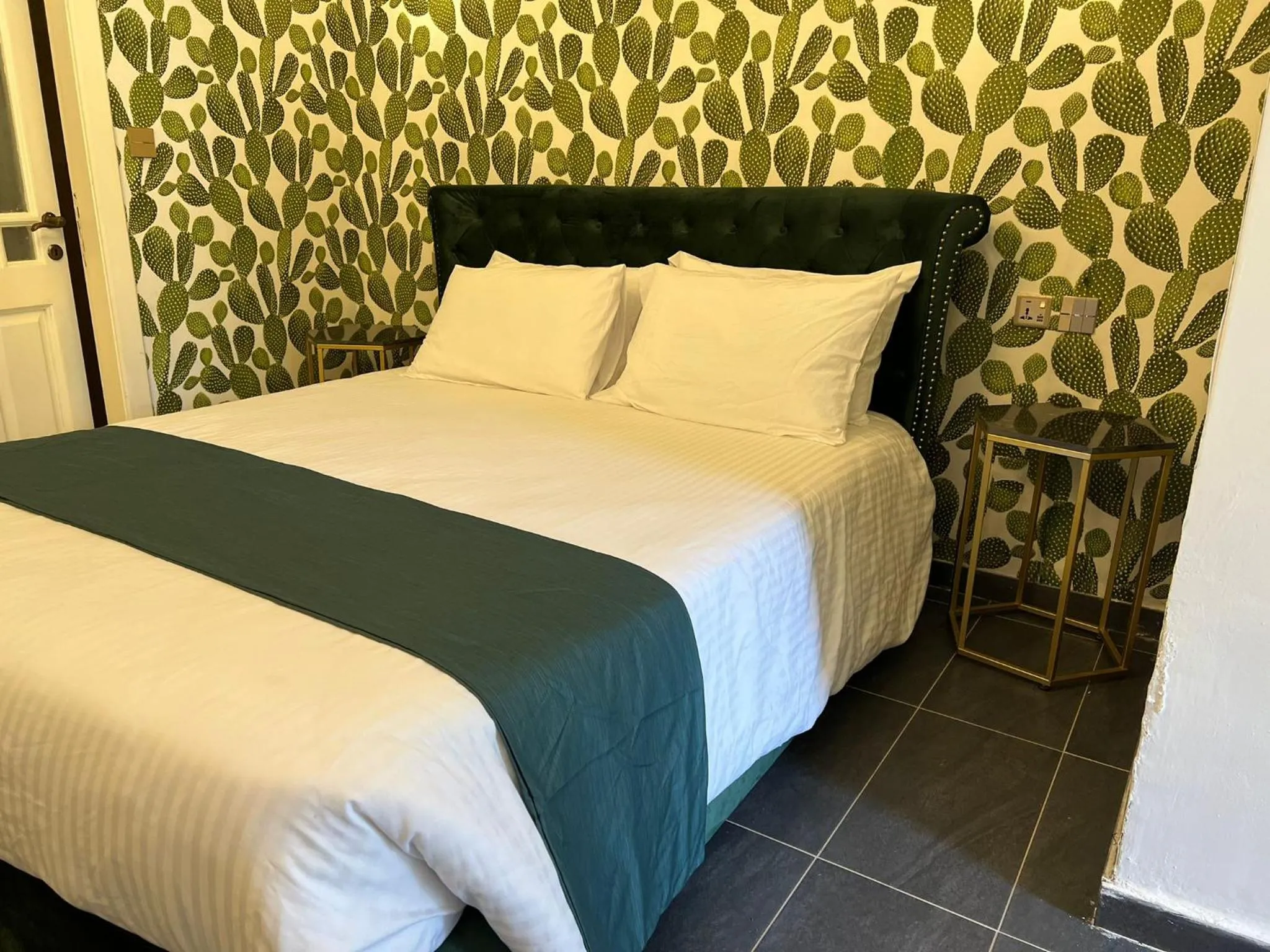 Bed in The Red Farm Relais & Spa