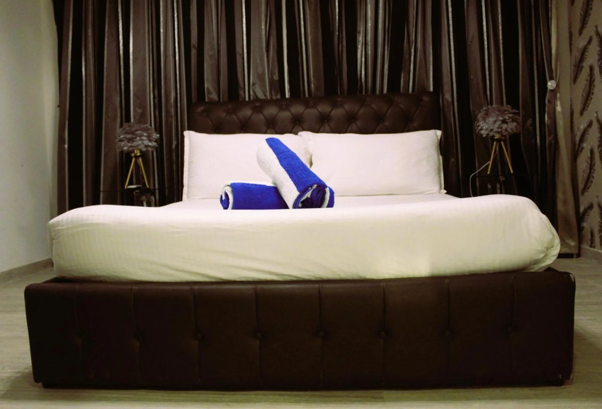 Bedroom, Bed in The Red Farm Relais & Spa