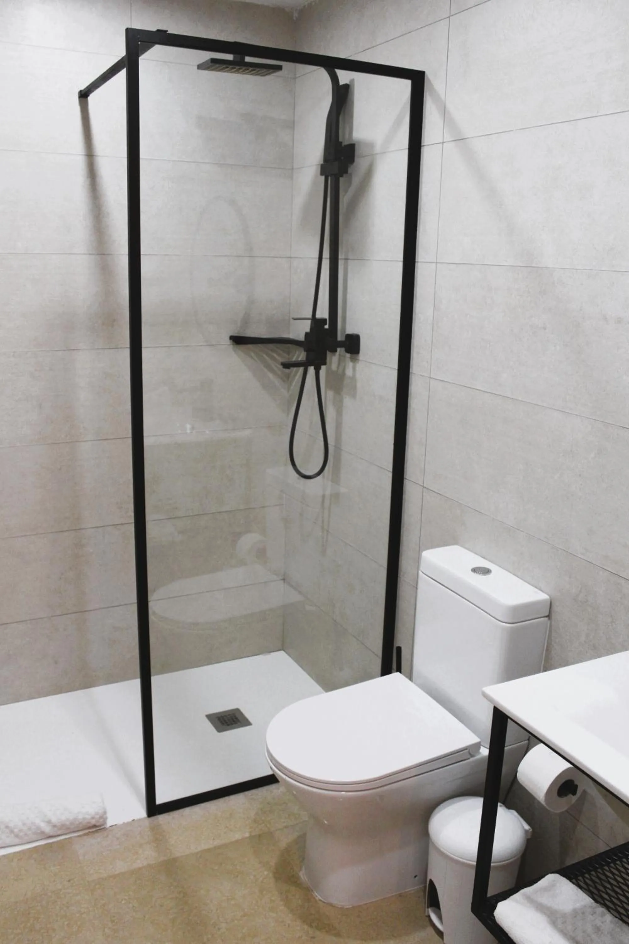 Shower in The Red Farm Relais & Spa