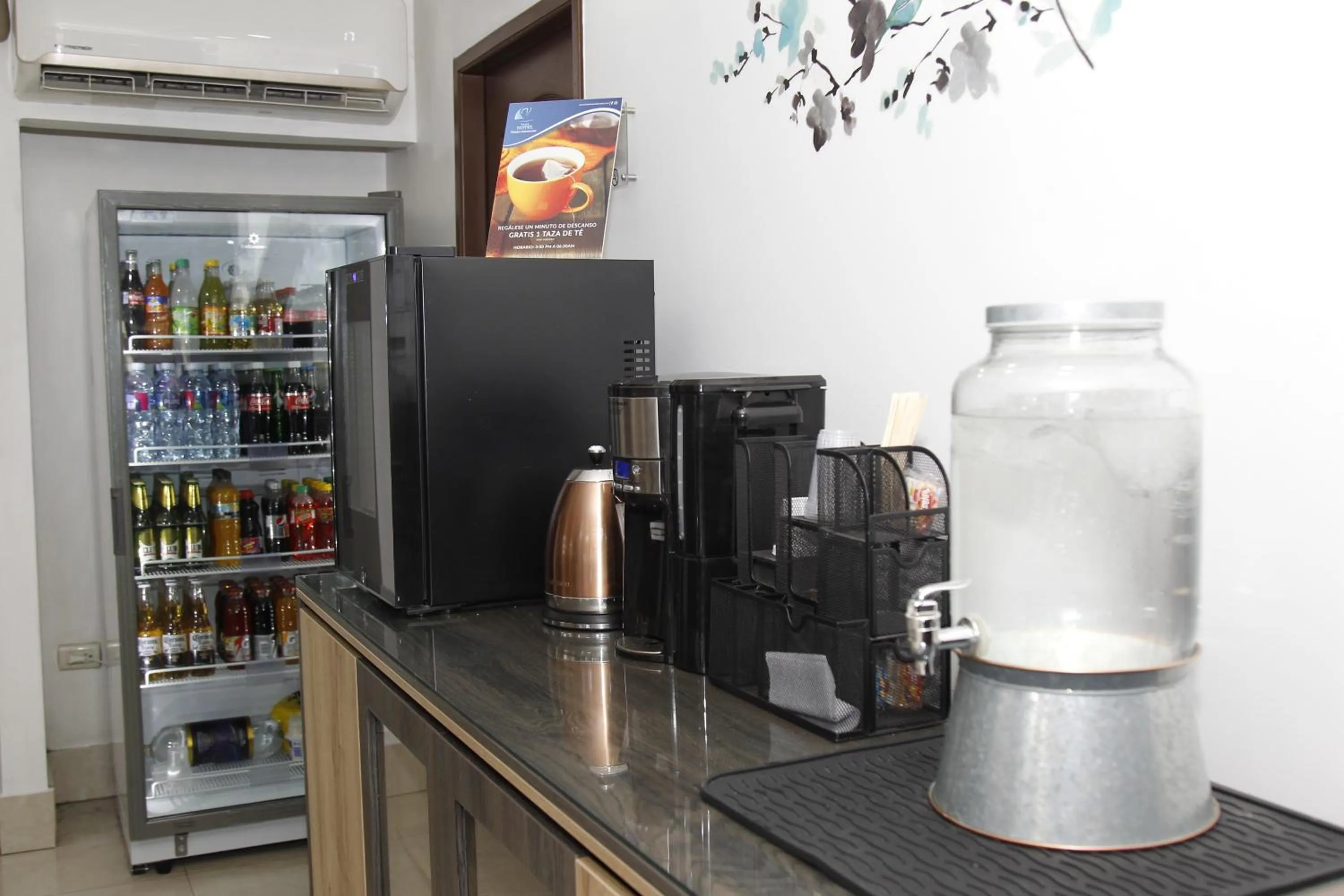 Coffee/tea facilities in Hotel Varadero Internacional