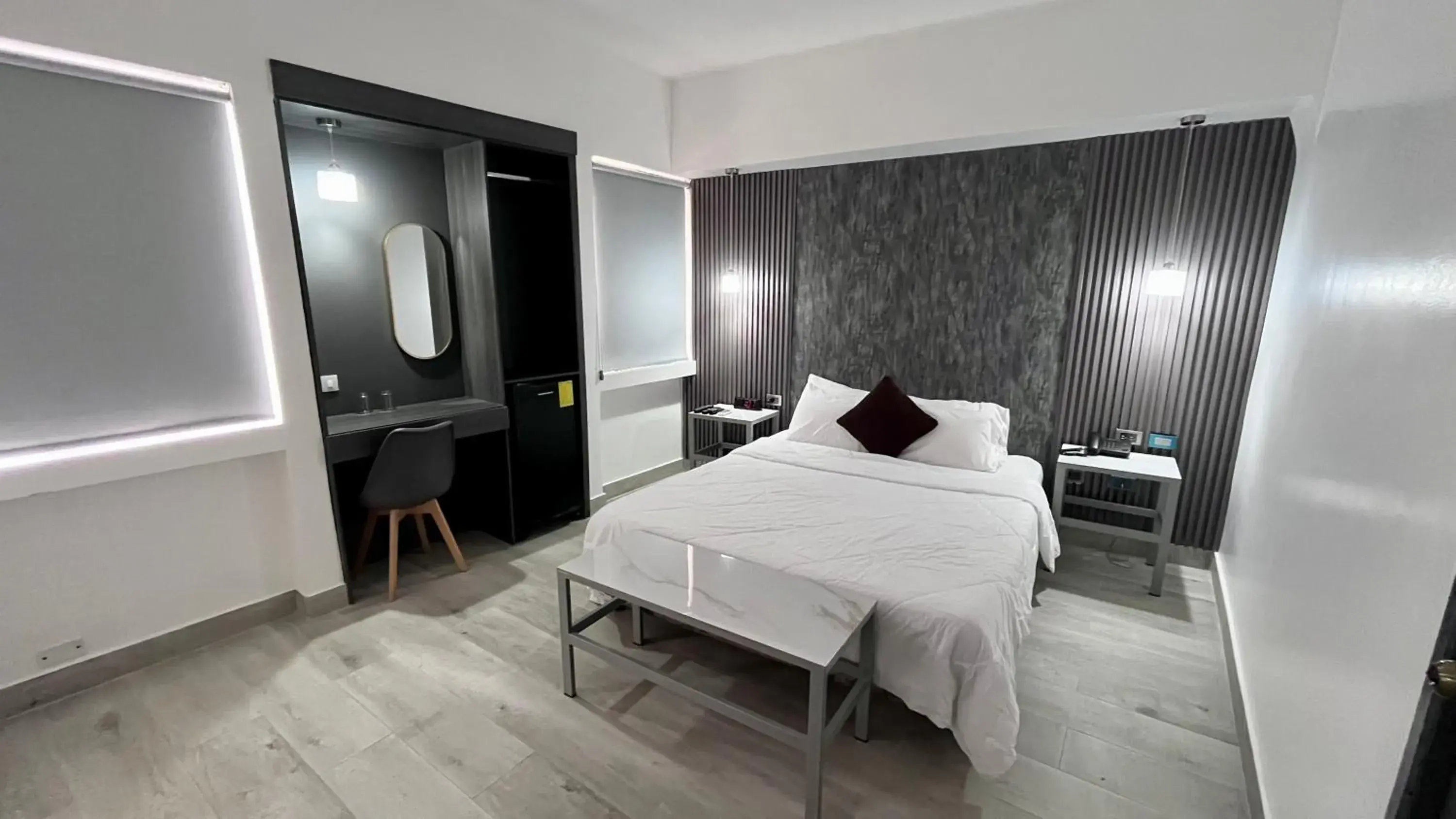 Deluxe Suite with Spa Bath in Hotel Varadero Internacional Deluxe Suite with Spa Bath in Hotel Varadero Internacional