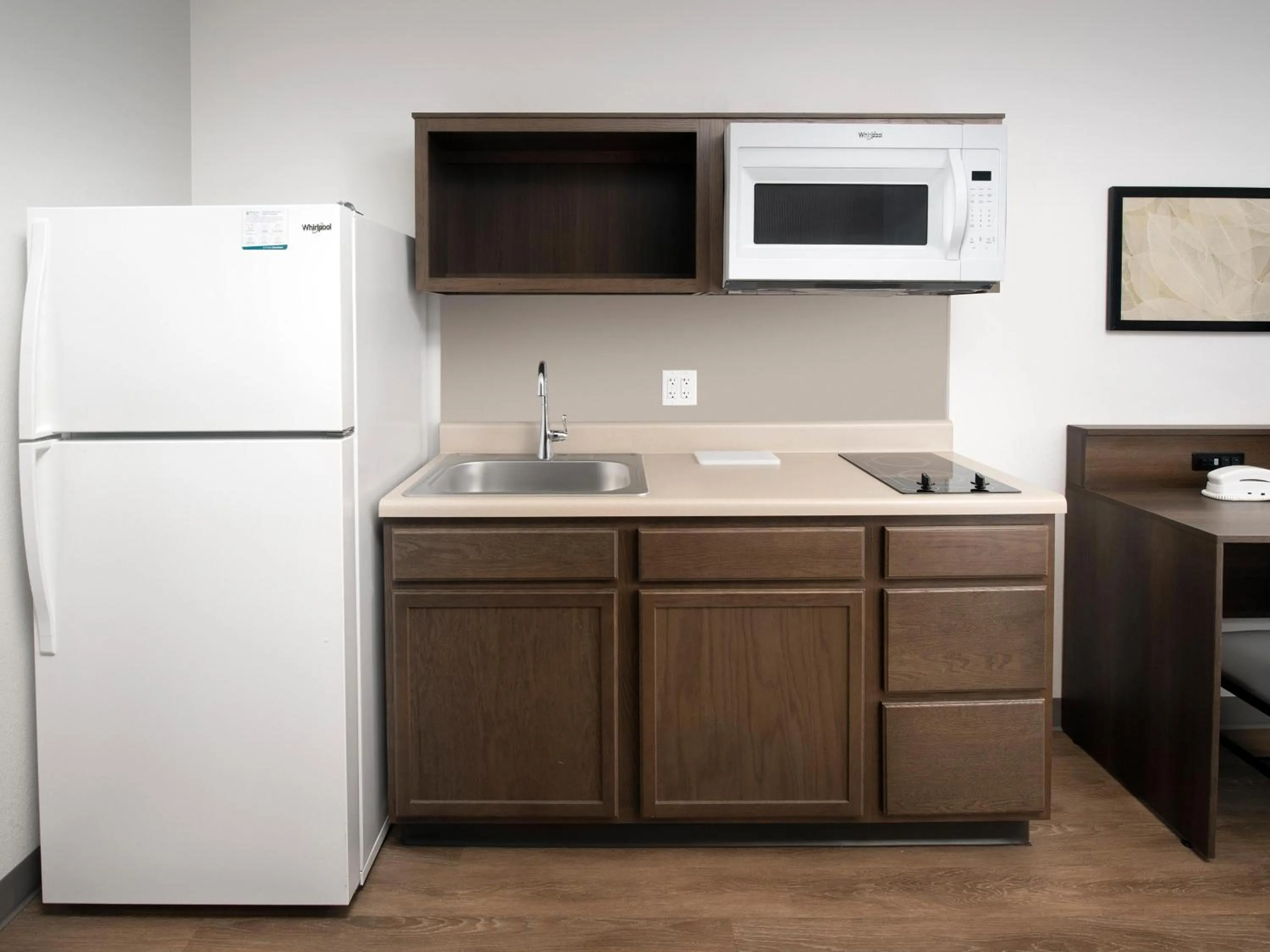 Kitchen or kitchenette in Extended Stay America Select Suites - Pittsburgh - Cranberry