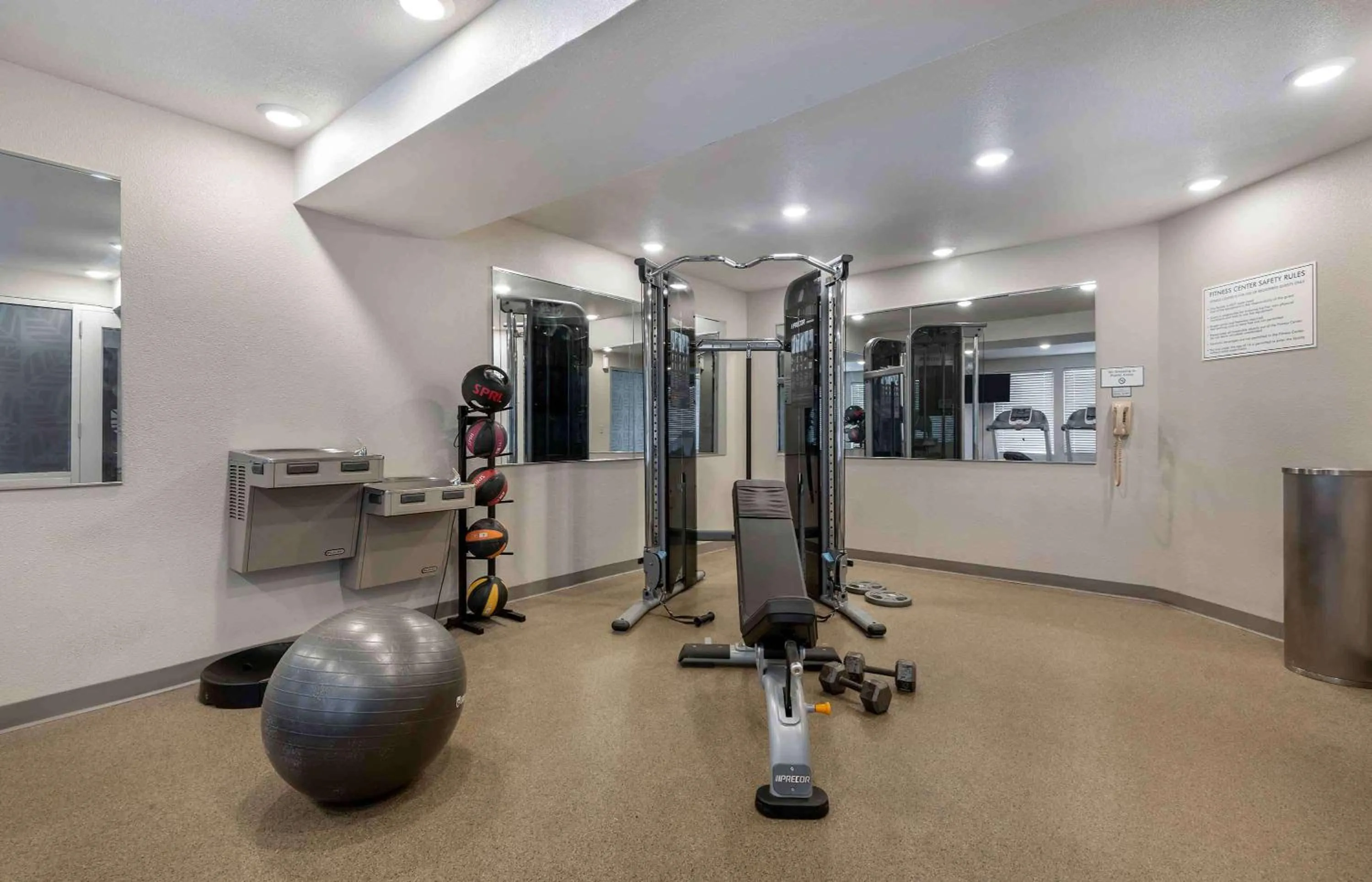 Fitness centre/facilities in Extended Stay America Select Suites - Pittsburgh - Cranberry