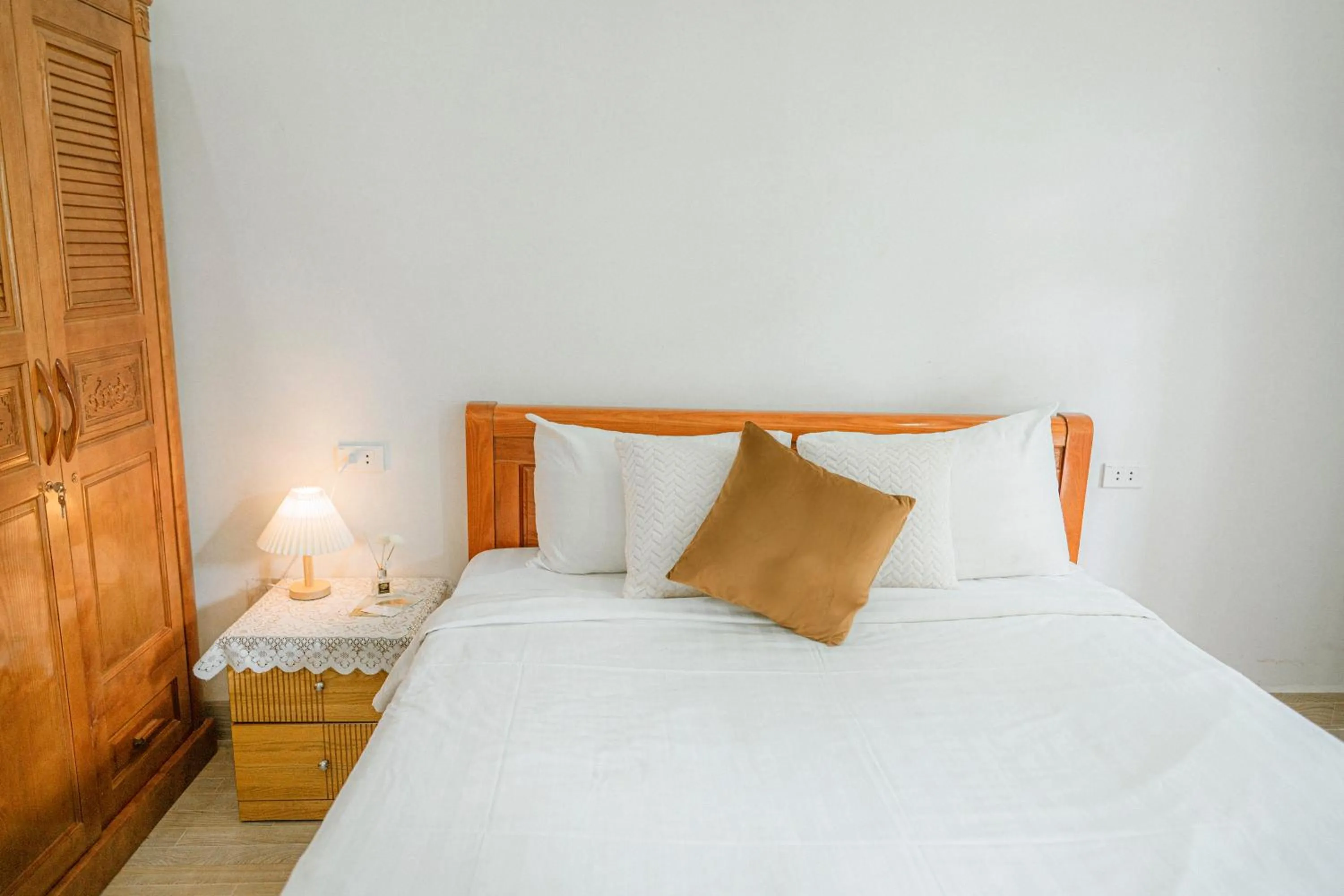 Bed in Wings Bungalow