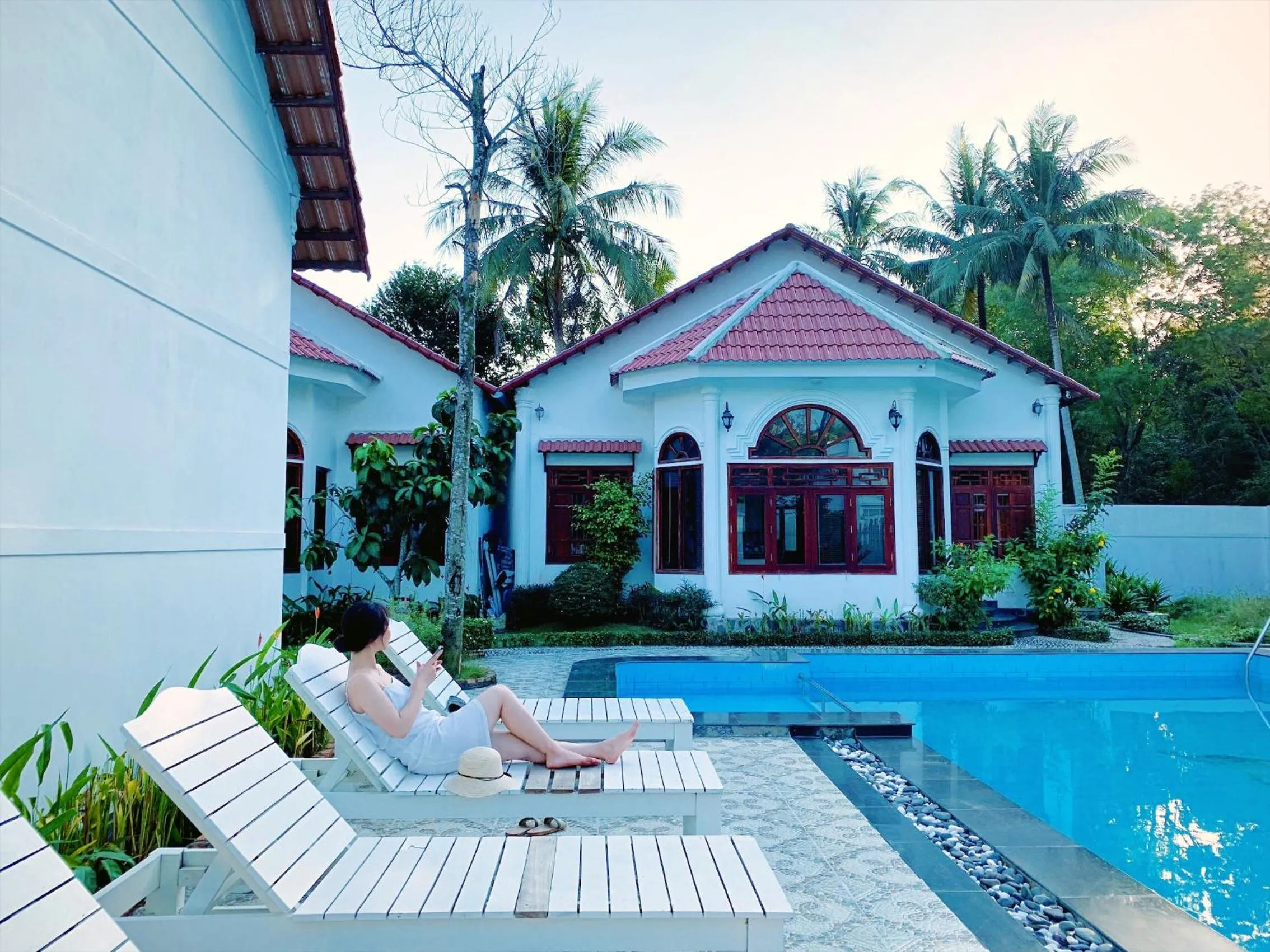 Swimming pool in Wings Bungalow