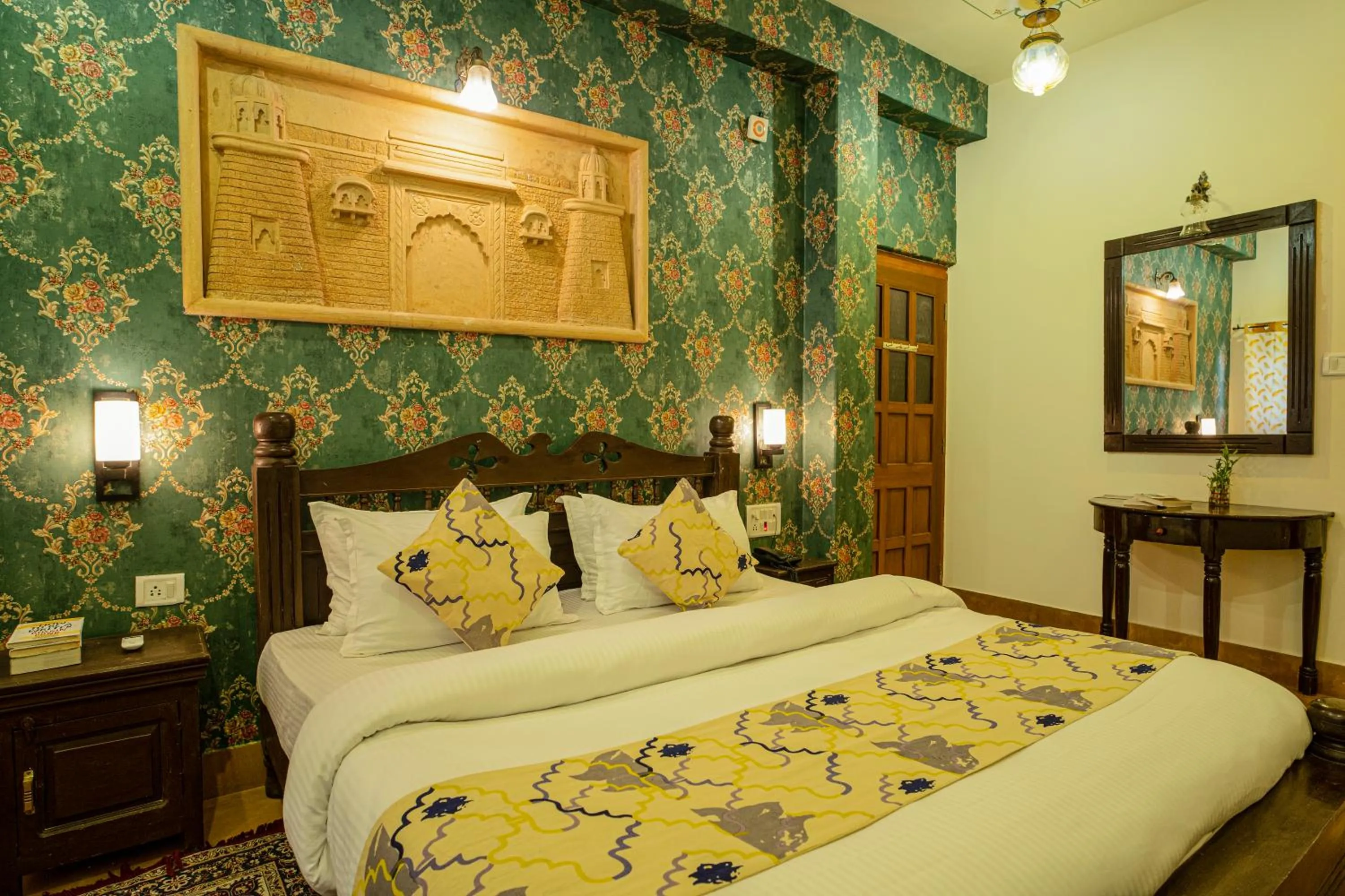 Bedroom, Bed in Tripli Hotels Prithvi Palace